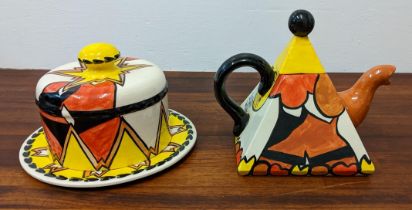 A Crown Devon Tiger Trees pattern painted by Dorothy Ann teapot and cheese dome Location: 11.5