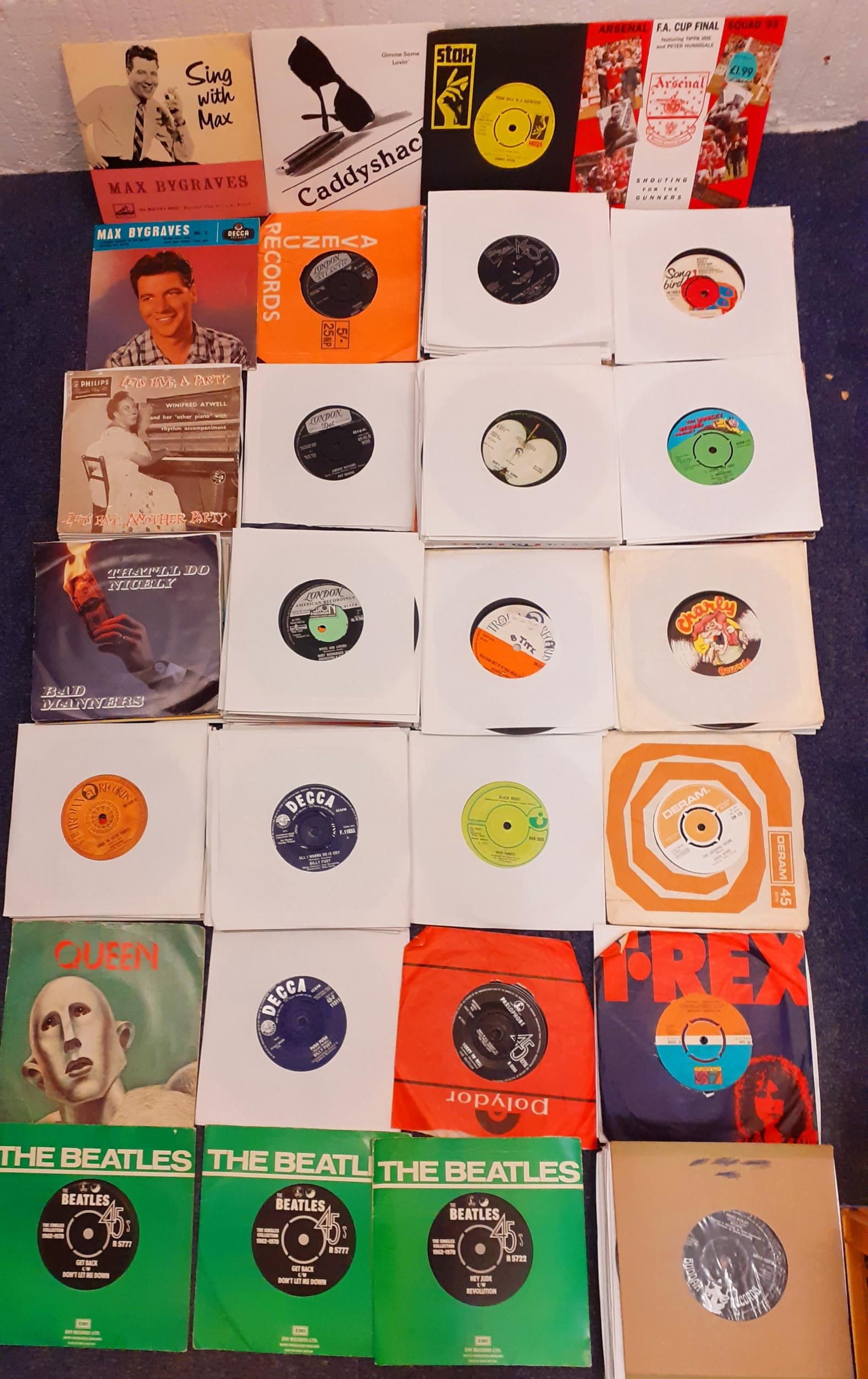 A quantity of mainly 1960's-1980's 45rpm singles to include TRex, Queen, The Beatles, Billie Fury - Image 2 of 5