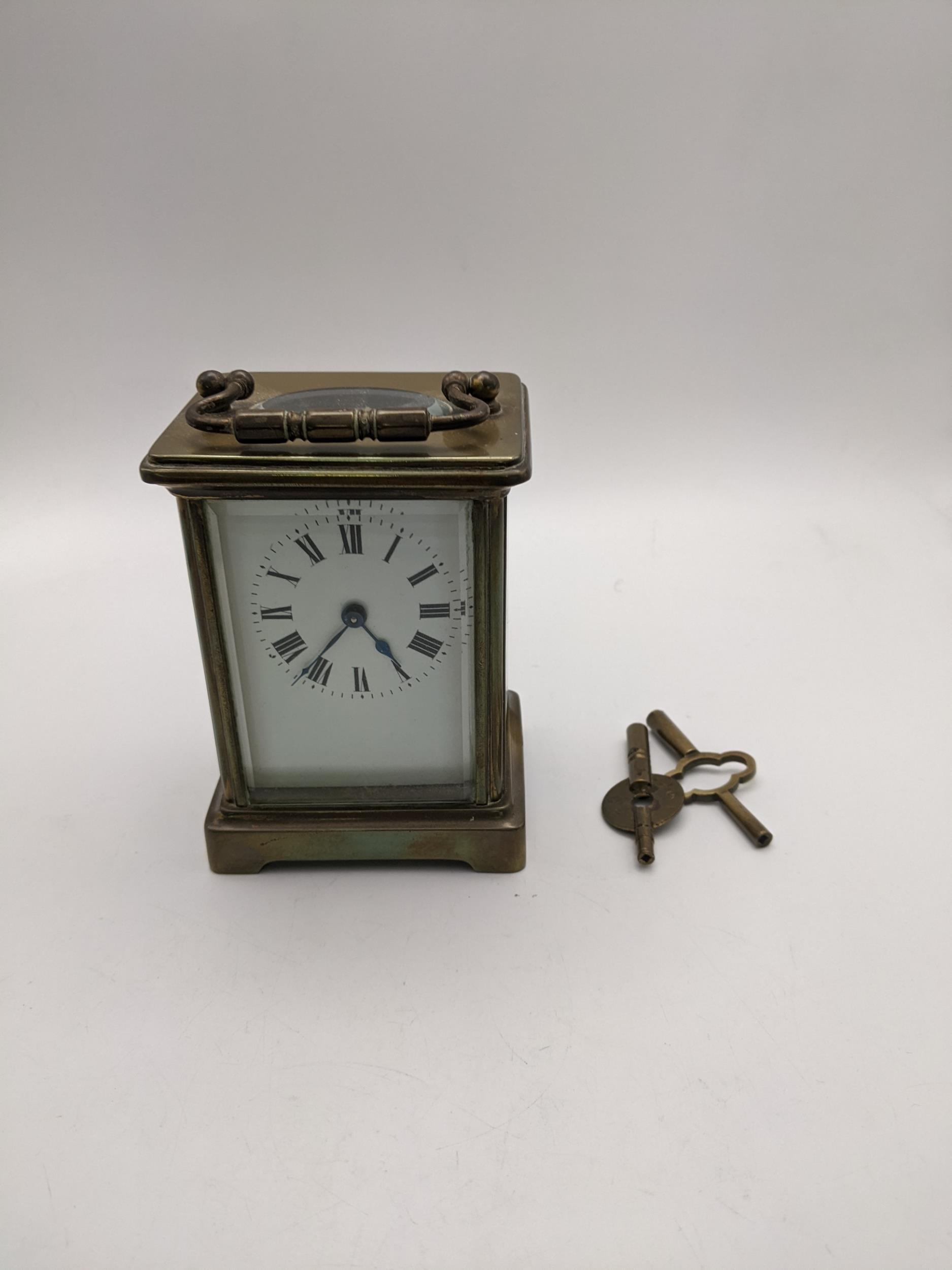 An early 20th century brass cased carriage clock Location: 5.2
