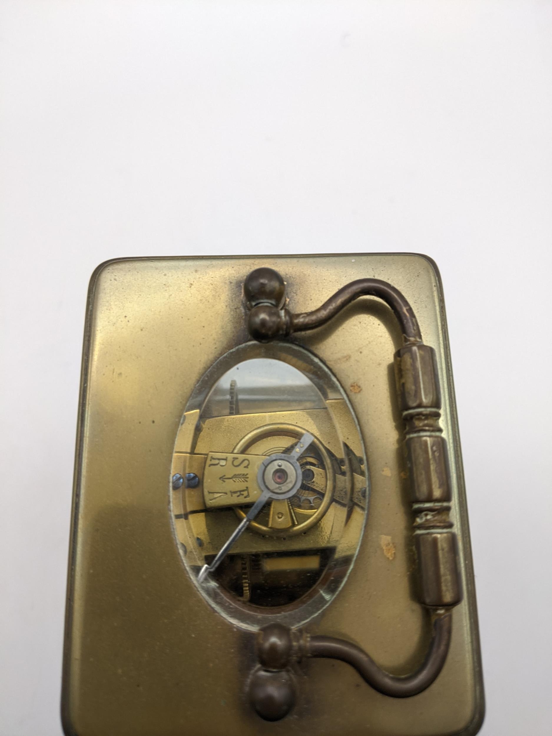 An early 20th century brass cased carriage clock Location: 5.2 - Image 9 of 10