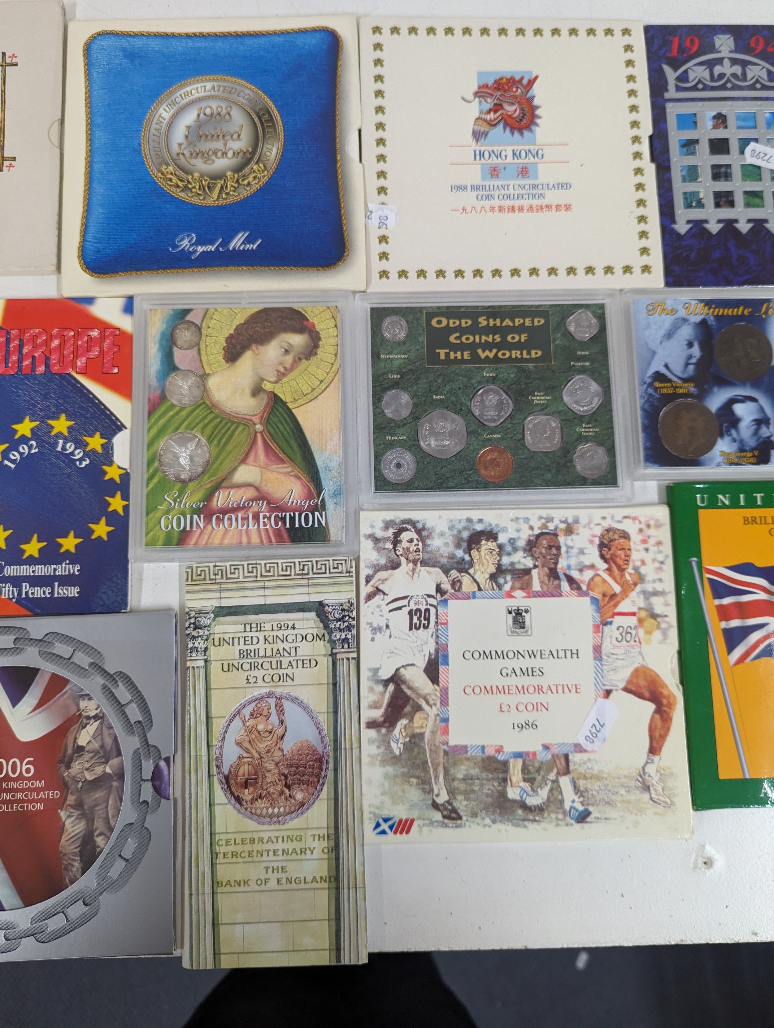 Mixed Coins - a collection of UK and world coin sets to include, 1983 Heinz Coins of the UK, 1988, - Image 3 of 5