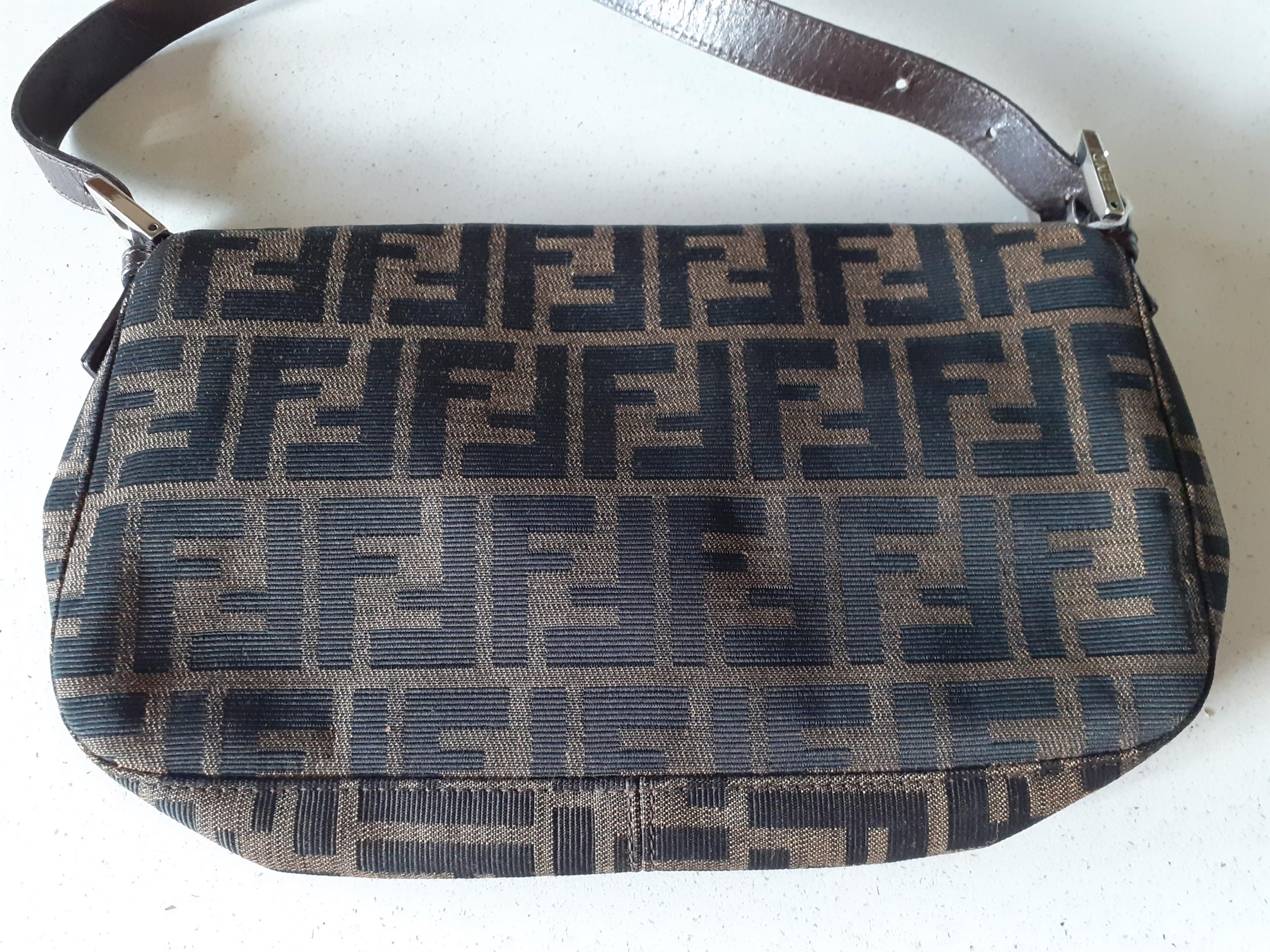 Fendi-A 1990's/2000's Zucca Baguette shoulder bag in brown leather with silver tone hardware and - Image 5 of 8