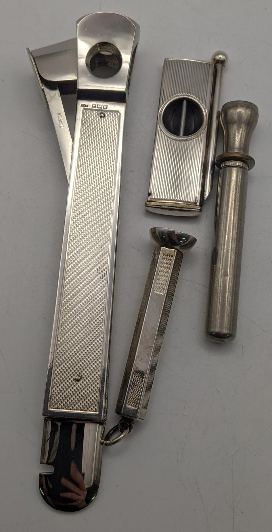 A silver S J Rose and Son, Birmingham 1959 mounted cigar cutter together with smaller silver cigar - Image 2 of 2
