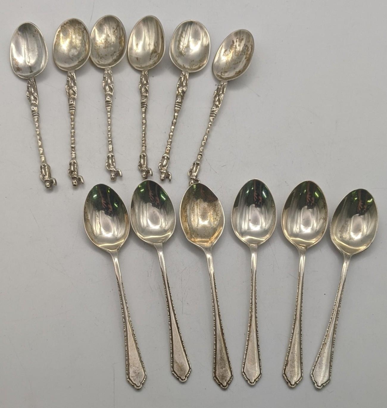 A set of early 20th century silver coffee spoons 47g, and a set of Continental silver coffee