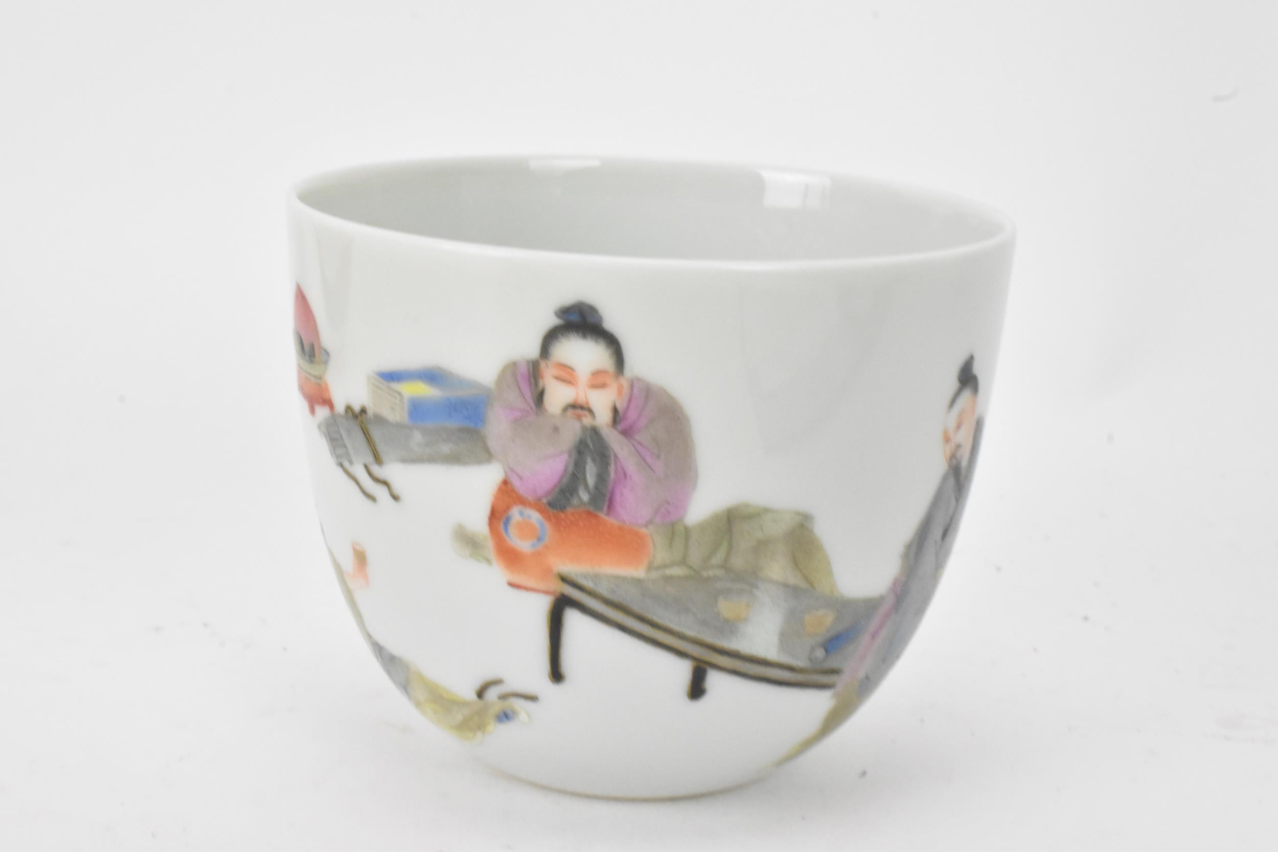 Three Chinese 20th century famille rose tea bowls to include one decorated with figures seated round - Image 5 of 9