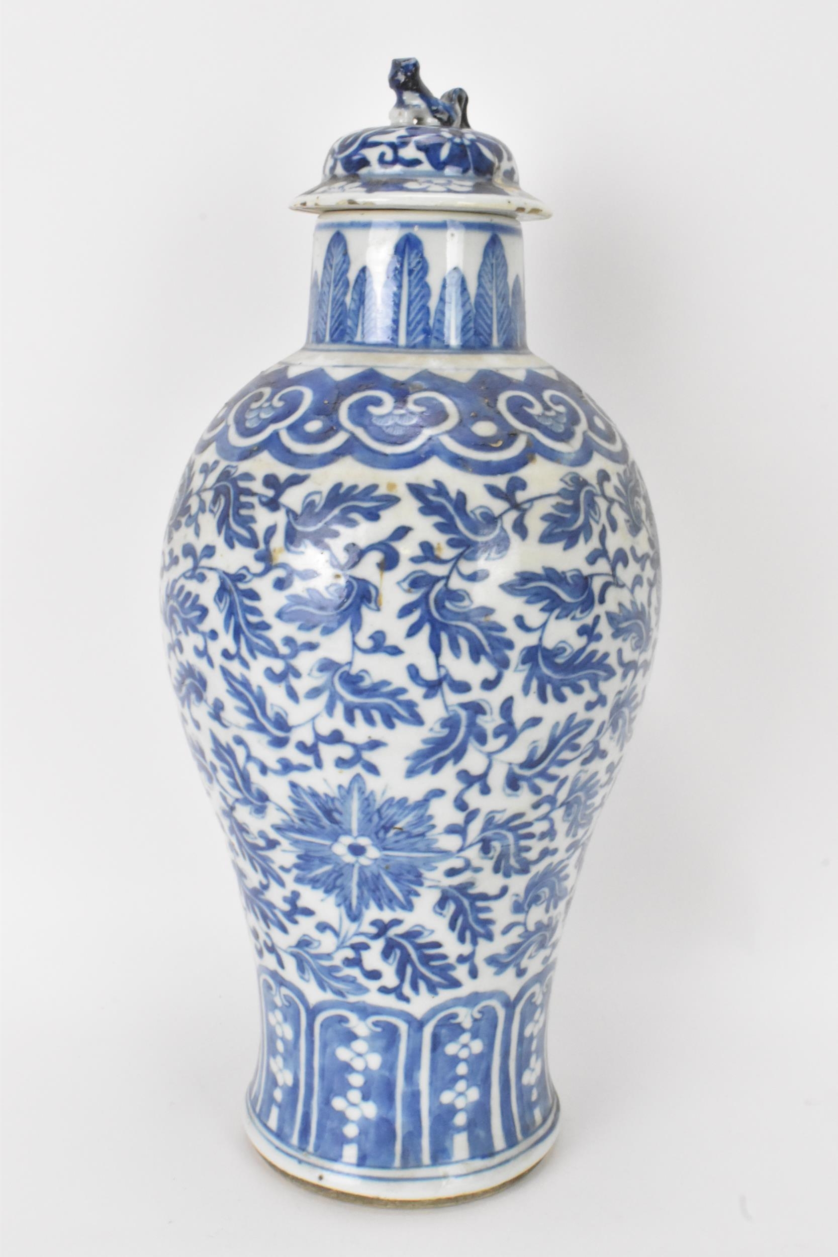 A Chinese Qing dynasty blue and white lidded vase, late 19th century, baluster shape with Xuande - Image 3 of 7