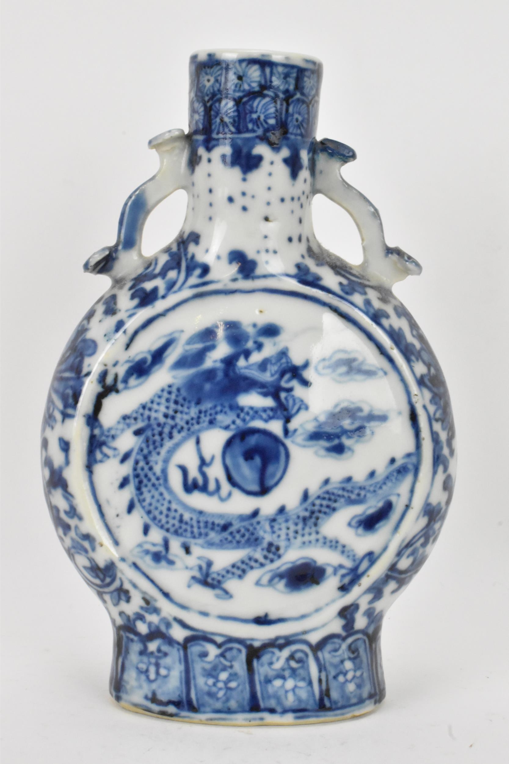 A Chinese blue and white moon flask, late Qing Dynasty, the central panels either side depicting - Image 3 of 6