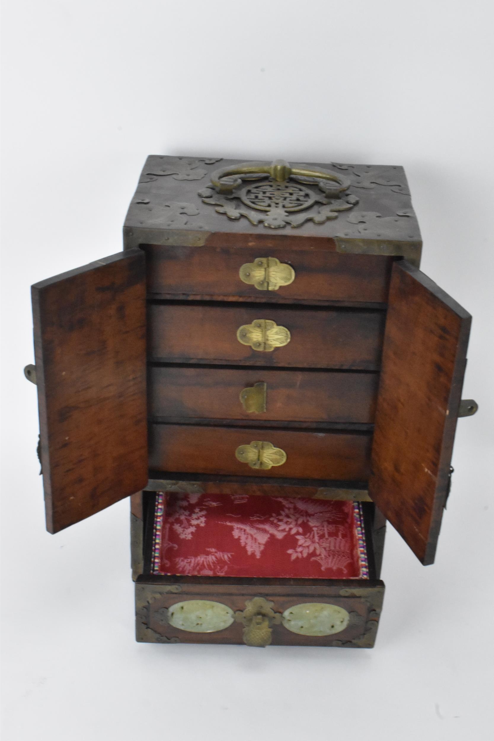 A Chinese 20th century hardwood and jade panelled jewellery cabinet box, the cabinet having twin - Image 3 of 5