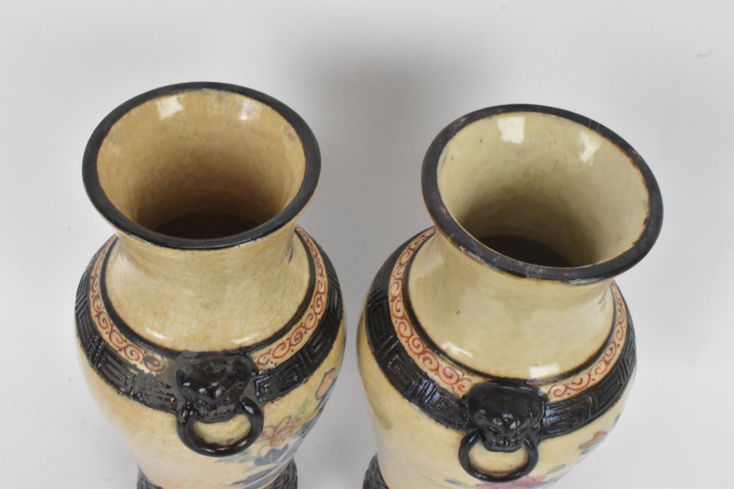 A pair of Chinese Nanking crackle glazed vases, Qing dynasty, late 19th century, baluster form - Image 5 of 7