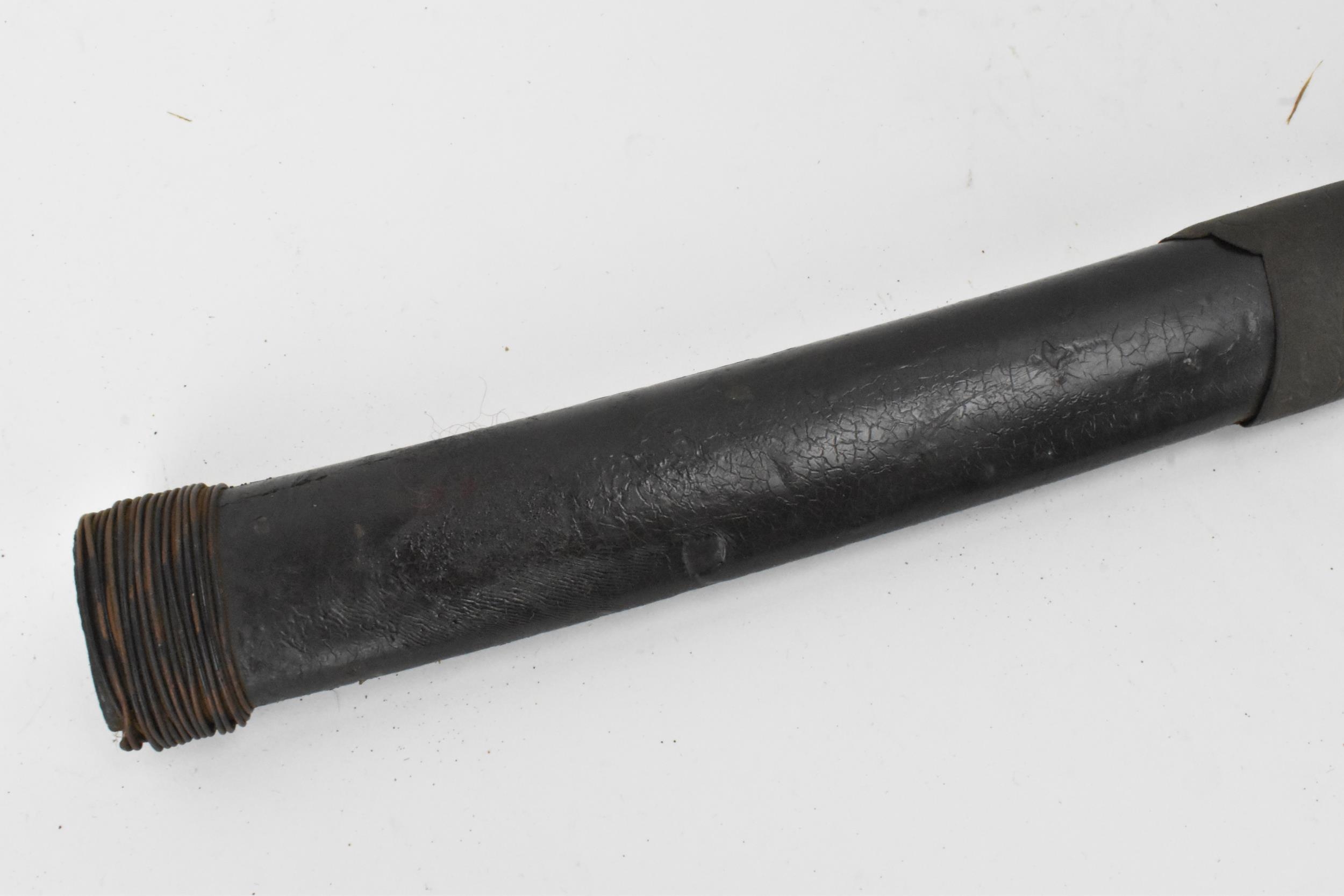 A Japanese Edo period Katana sword by Kawabe Suishinshi Masahide, circa 1750-1825, blade forged - Image 19 of 21