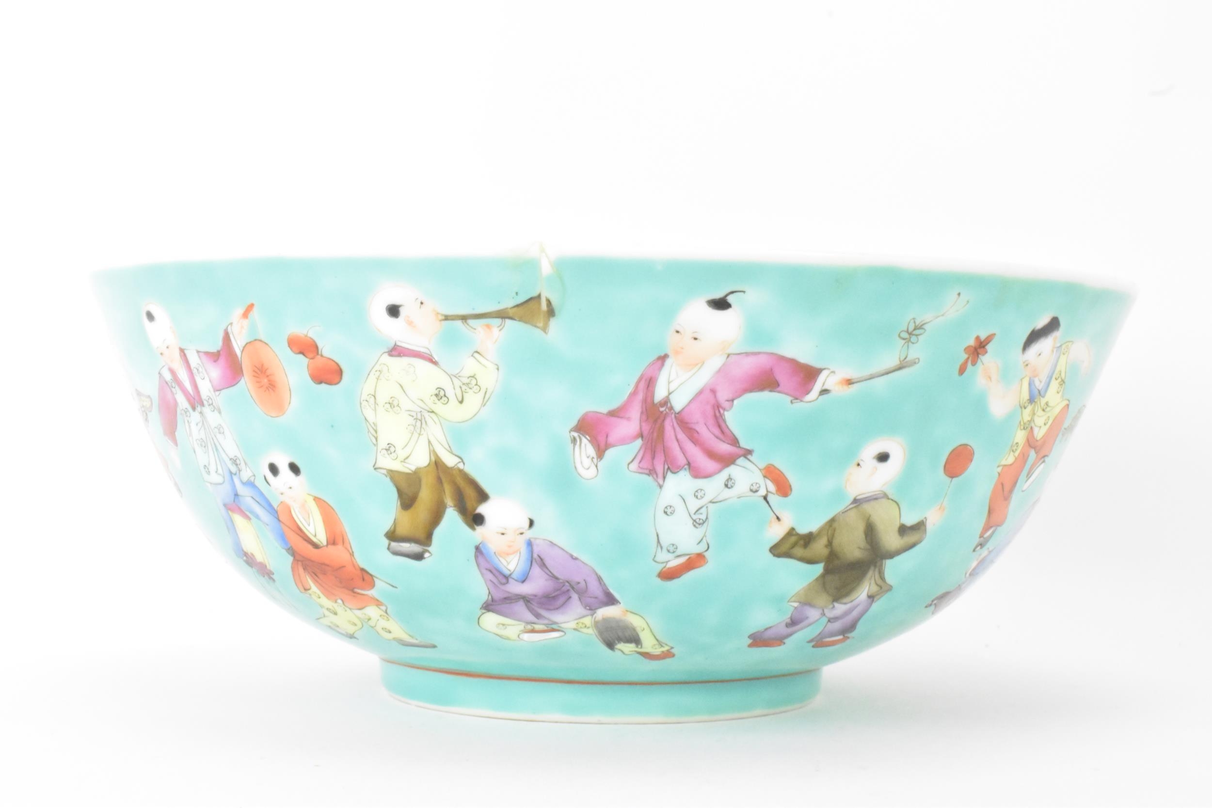 A Chinese Famille Rose porcelain bowl, on a turquoise ground and decorated in various enamels - Image 2 of 6