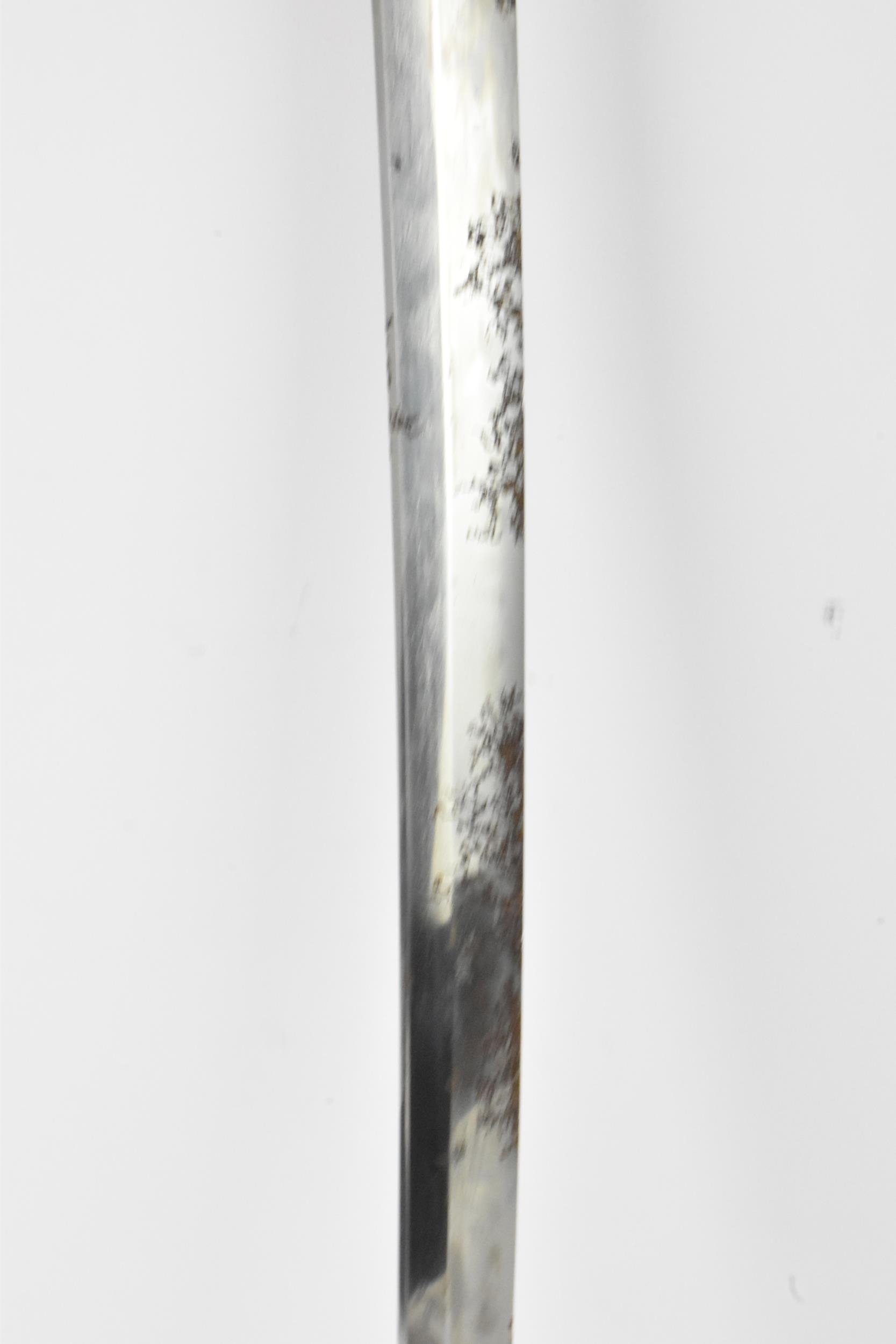 A Japanese Edo period, Inshu ju Kanetsugu saku sword, late 17th/early 18th century, made by - Image 13 of 21