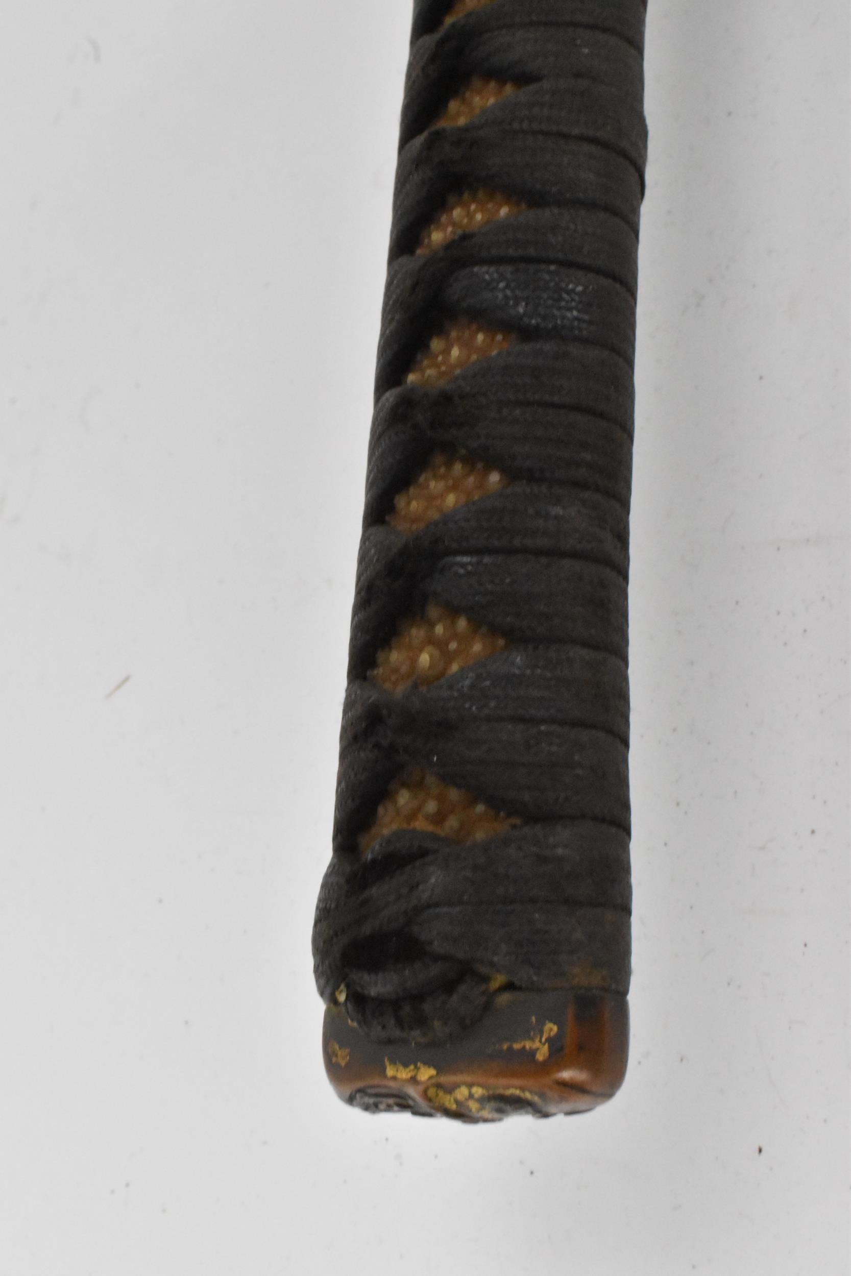 A Japanese Edo period, Sesshu (No) Ju Sukeharo saku sword, circa 1675, made by Sukeharo of Settsu - Image 7 of 21