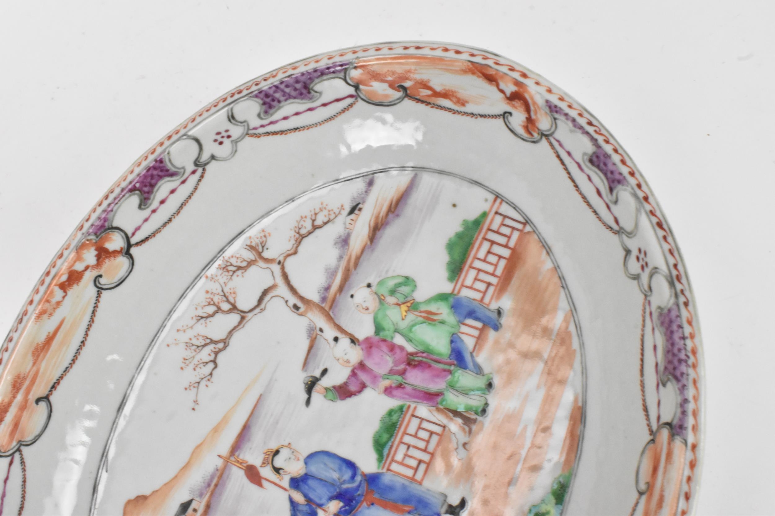A pair of Chinese export Famille Rose serving dishes, Qianlong, late 18th century, of oval form, the - Image 3 of 9