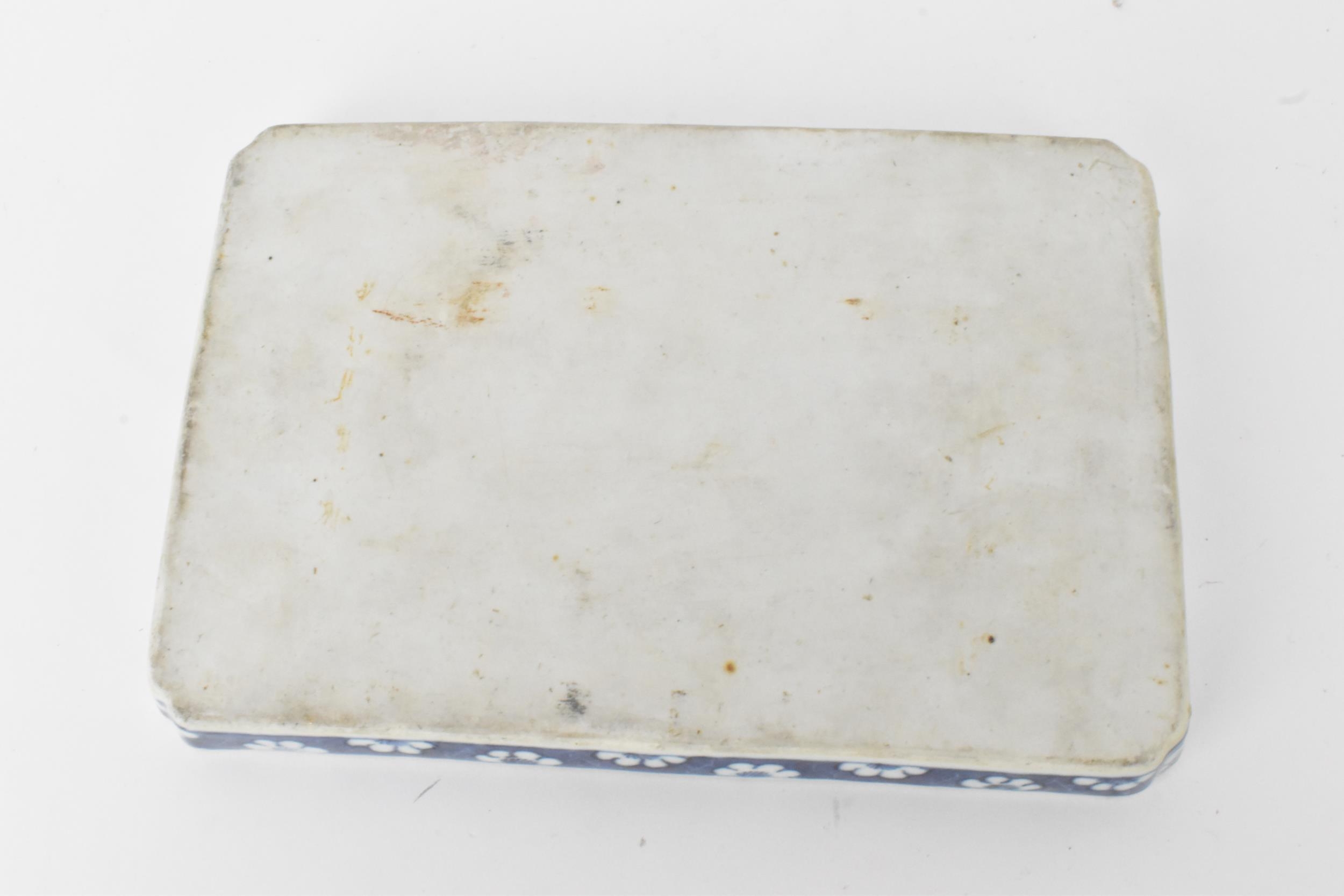 A 19th century Chinese blue and white tray, of rectangular shape and painted with a scene of two - Image 4 of 4