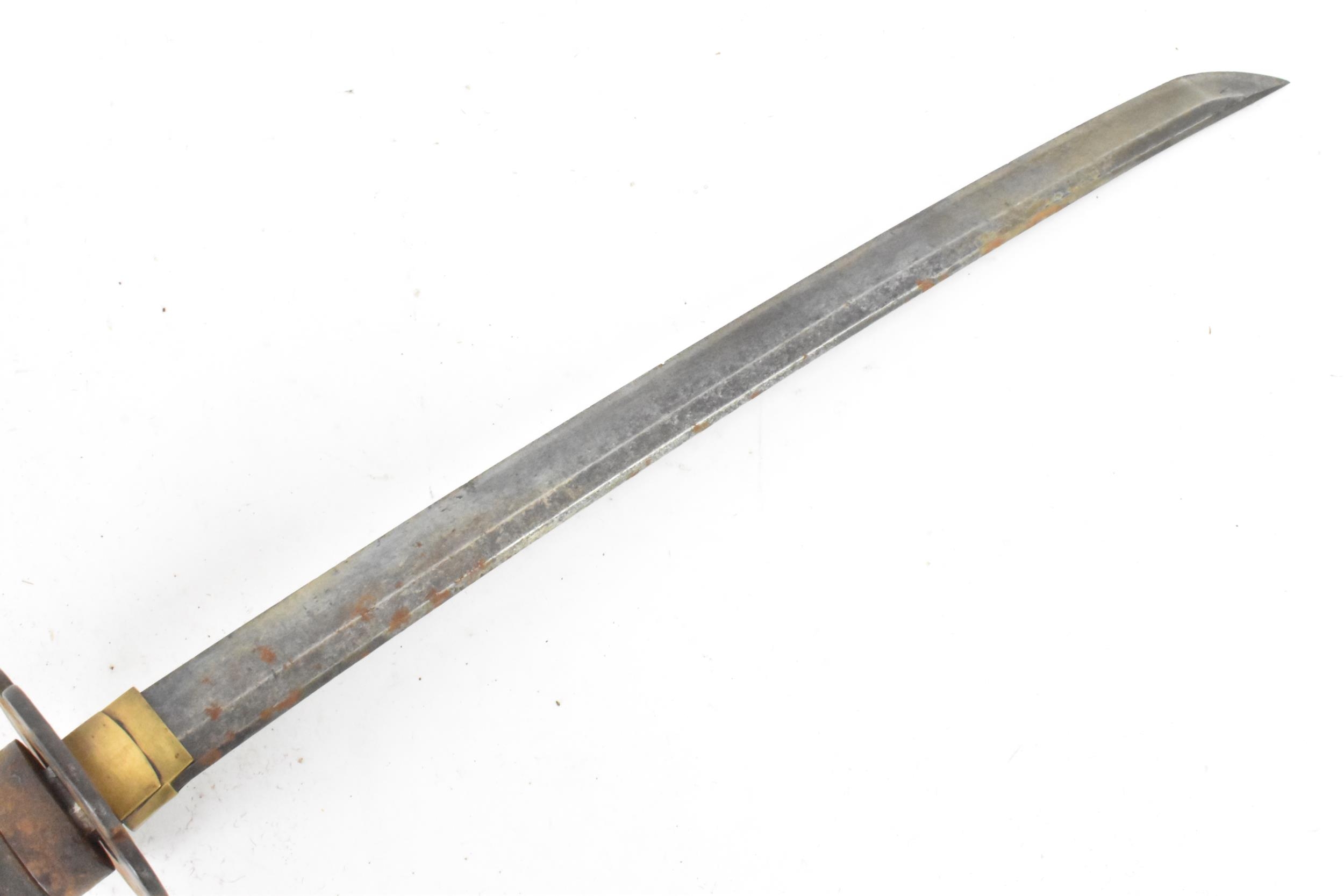 A Japanese wakizashi sword, steel blade, pierced tsuba, black braid bound tsuka, shagreen handle, - Image 5 of 5