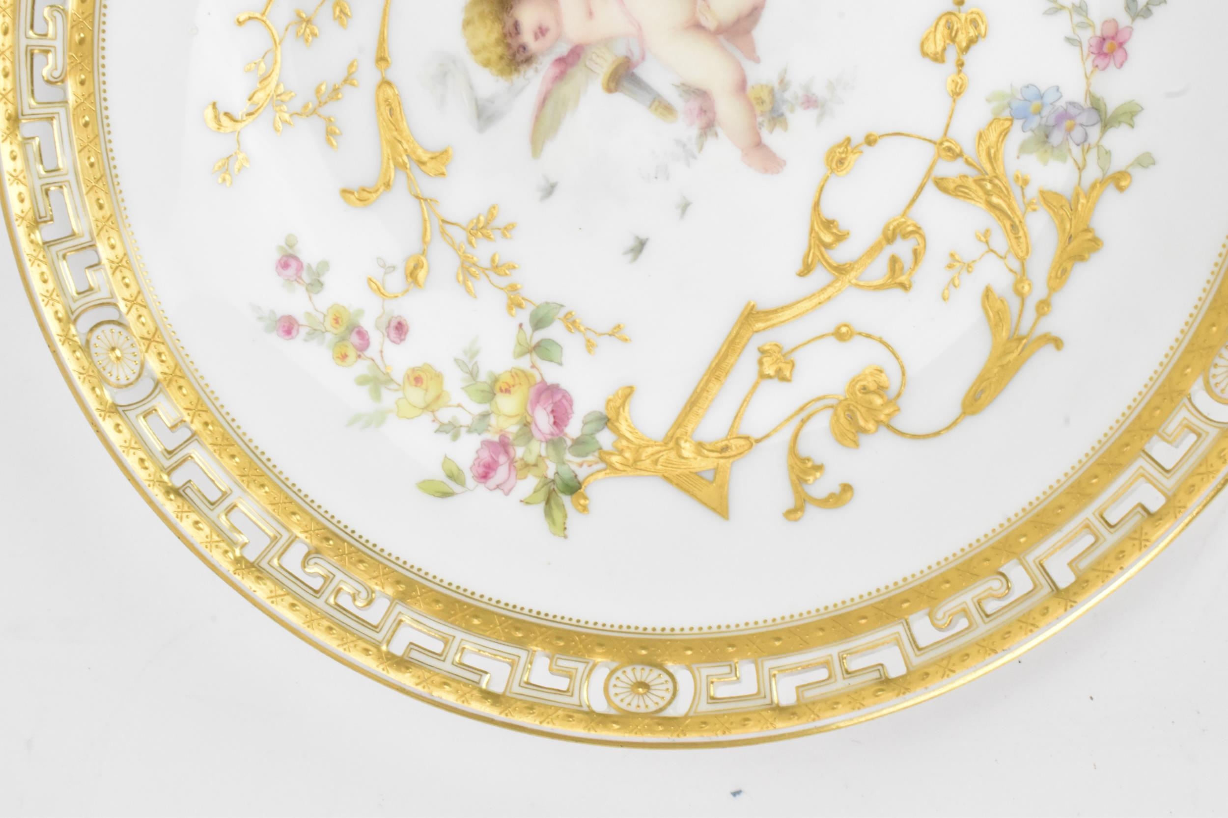 A late 19th century Mintons porcelain cabinet plate, signed Anton Boullemier, painted with a - Image 5 of 8