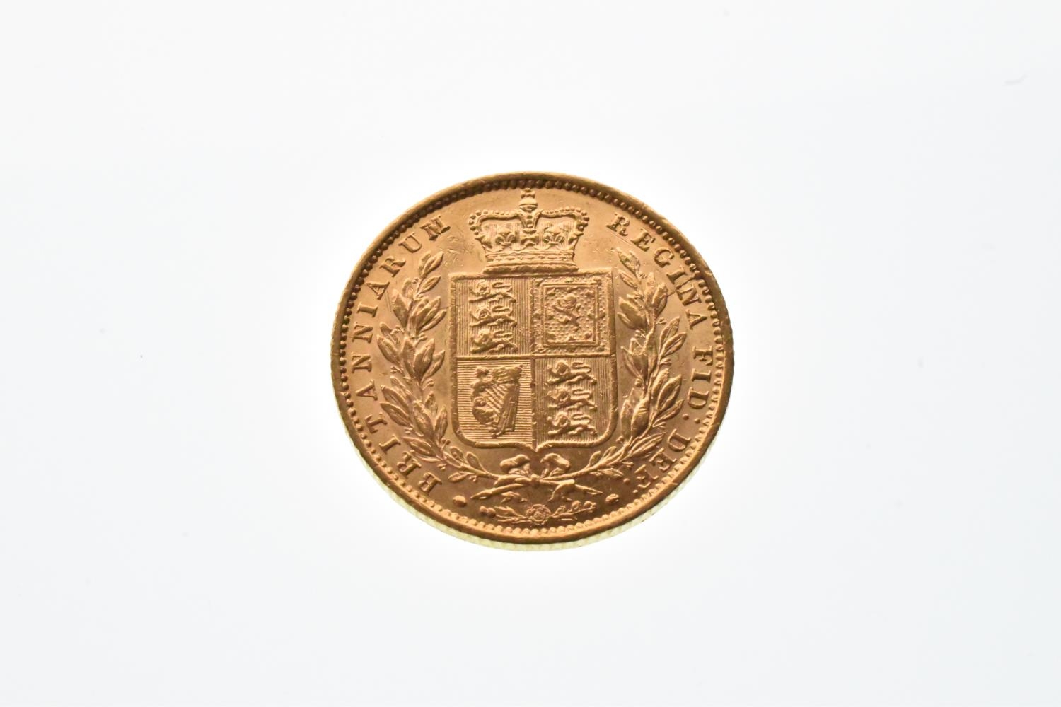 United Kingdom - Victoria (1837-1901), Gold Sovereign, 'Shield Back', dated 1855, London mint, - Image 3 of 3