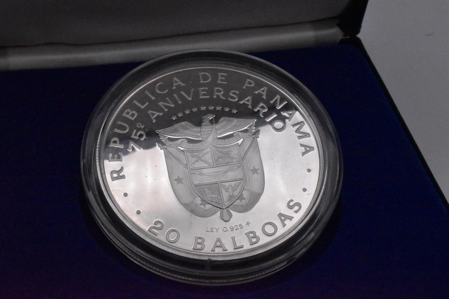 Republic of Panama - Silver 20 Balboas, 1978, in presentation case with certificates, - Image 3 of 3