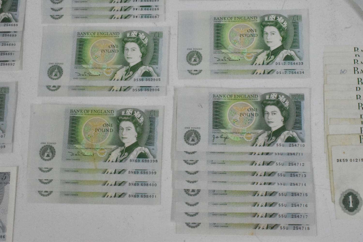 Banknotes - A large collection of mostly Elizabeth II banknotes to include batches running sequence, - Image 14 of 22