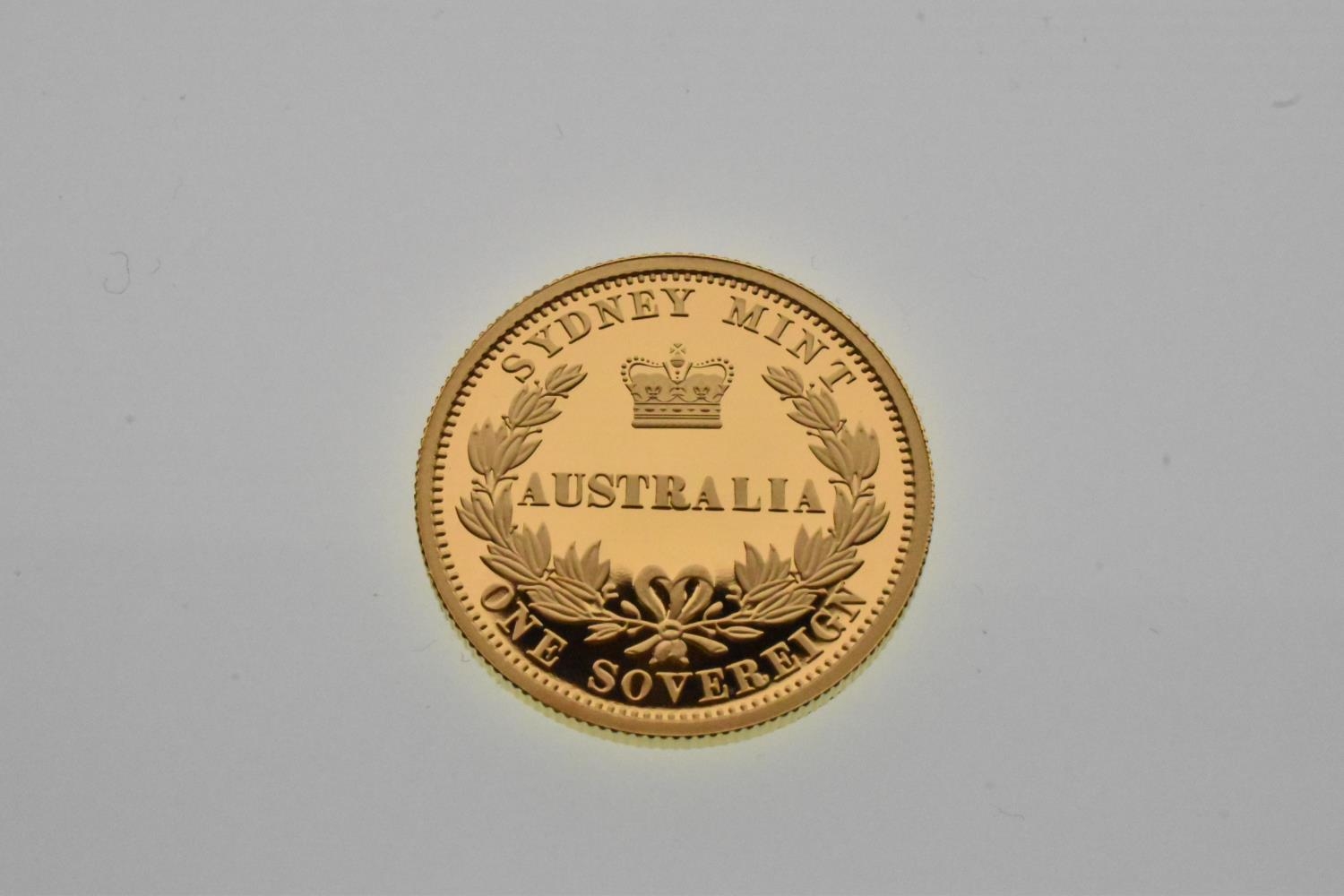 Australia - Elizabeth II (1952-2022), Gold 25 Dollars, dated 2005, commemorating 150 since the first - Image 3 of 4