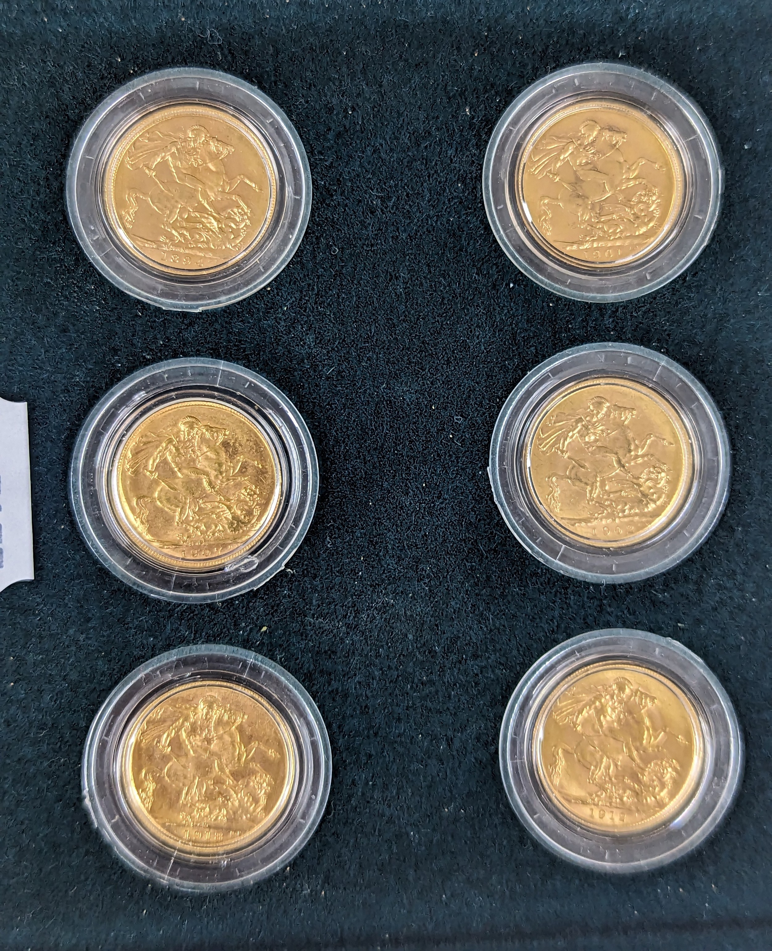 United Kingdom - British Gold Sovereigns (12) - Royal Mint ' Three Monarchs Mintmark Set', - Image 3 of 4