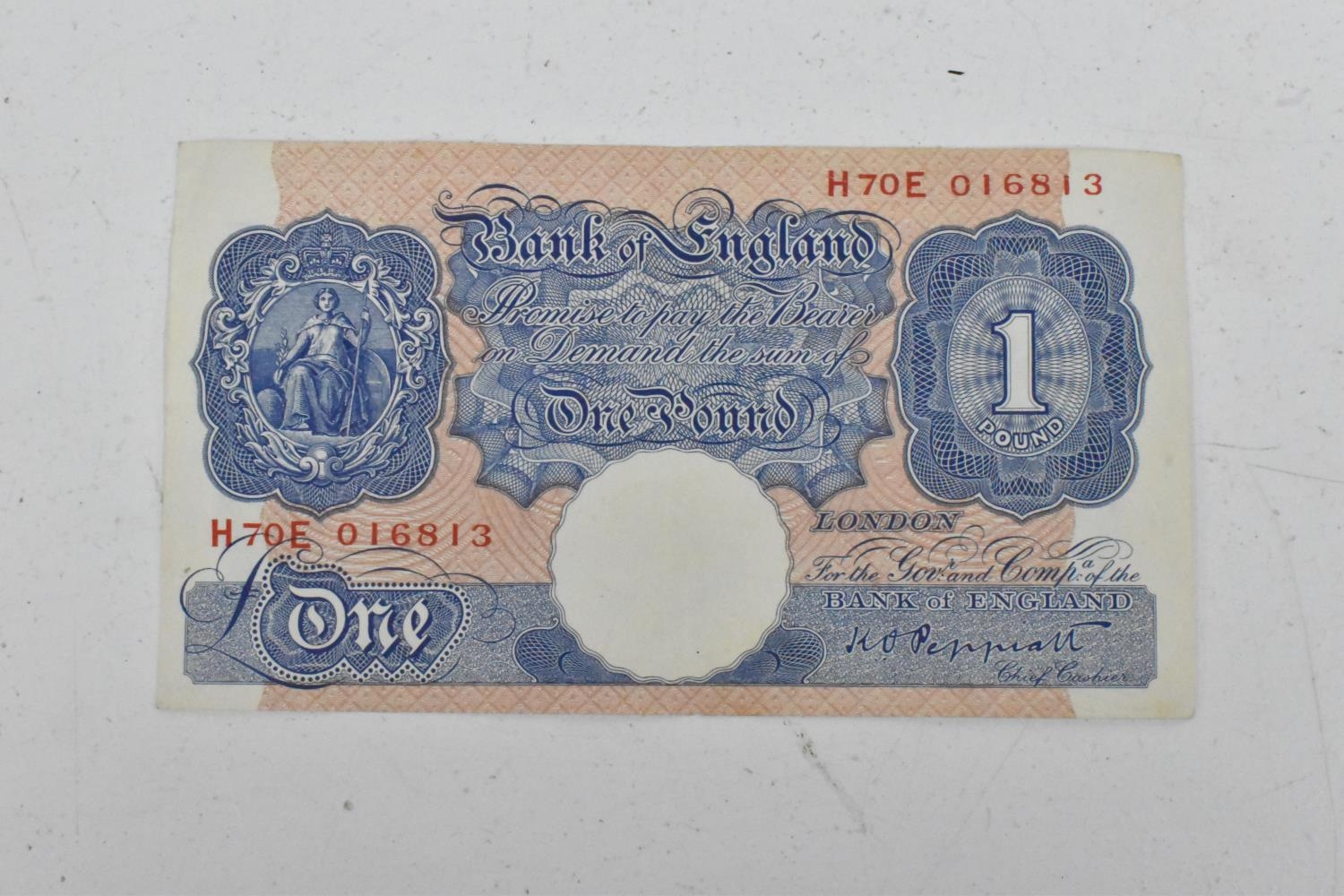 Banknotes - A 1937 Five Pound / £5, Peppiatt A/381 57833, together a Peppiatt WWII ear One - Image 4 of 5