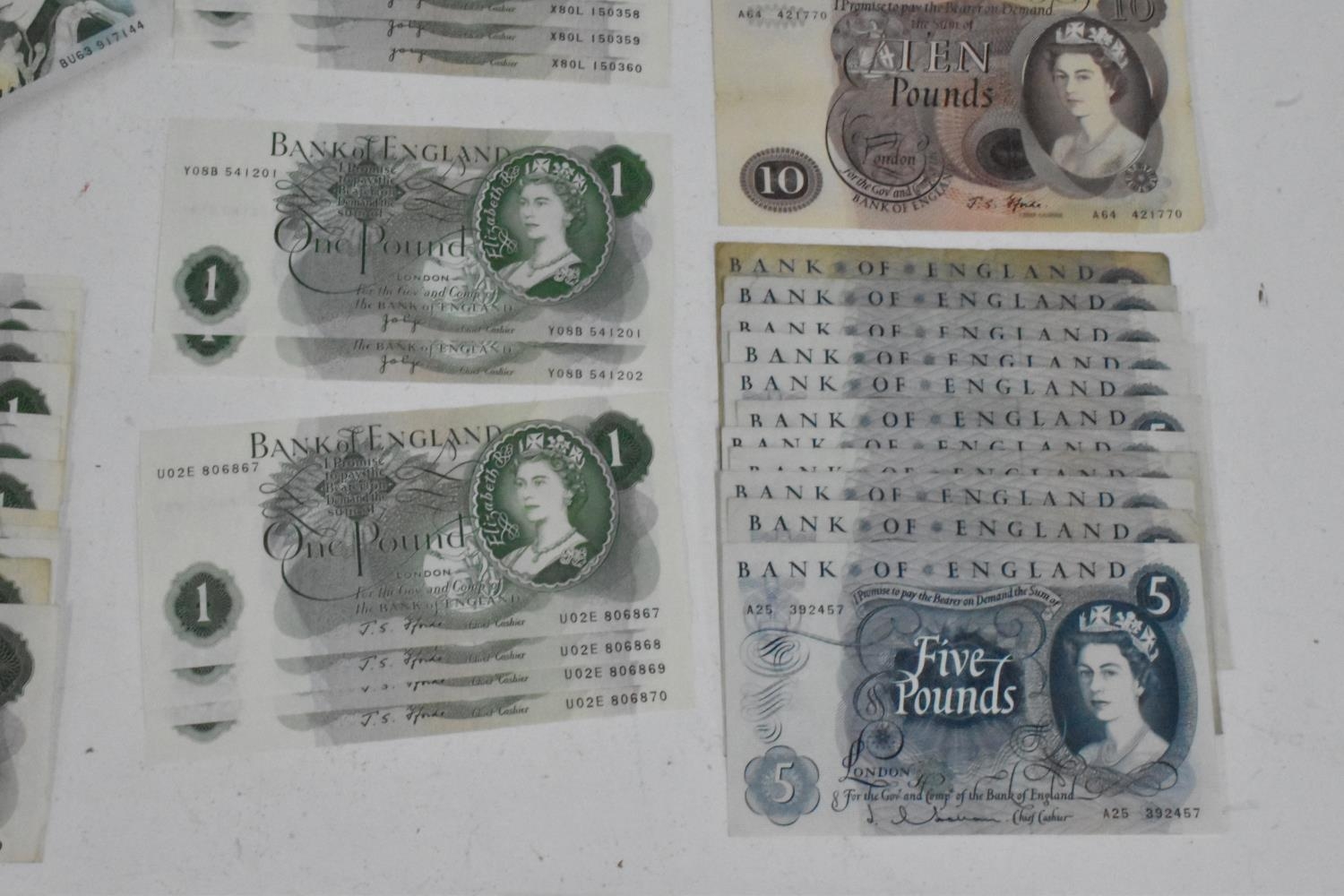 Banknotes - A large collection of mostly Elizabeth II banknotes to include batches running sequence, - Image 8 of 22