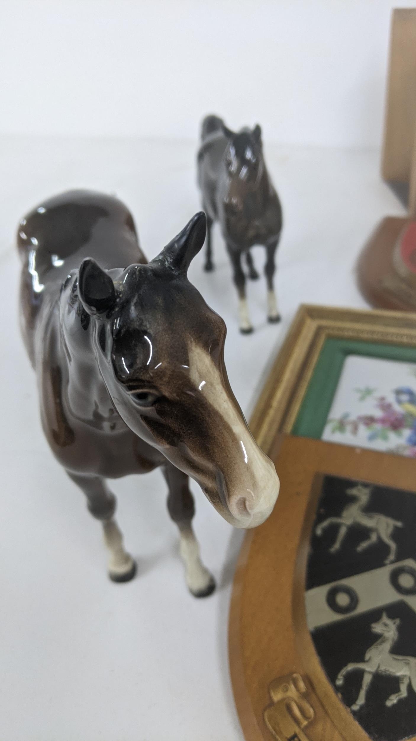 A mixed lot to include three Beswick horses A/F together with, crested plaque book ends and wall - Image 6 of 6