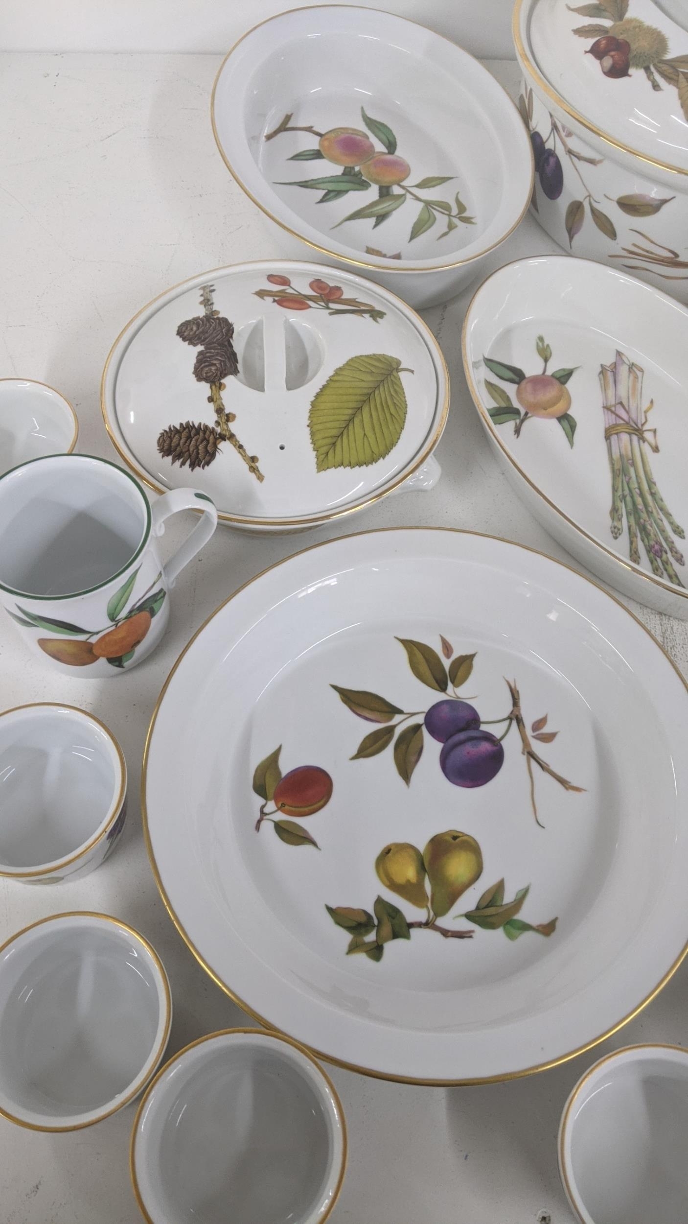 A collection of Royal Worcester Evesham pattern to include tureens, a biscuit jar, ramekins, - Image 2 of 4