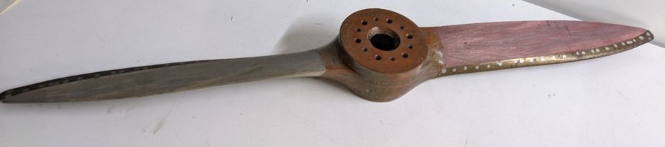 A propellor hub marked DRG No Z51 921 Sprite R H T with later blades, Location: