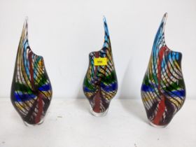 in the style Afro Celotto (b1963) - a group of three late 20th Murano Venetian glass vases with deep