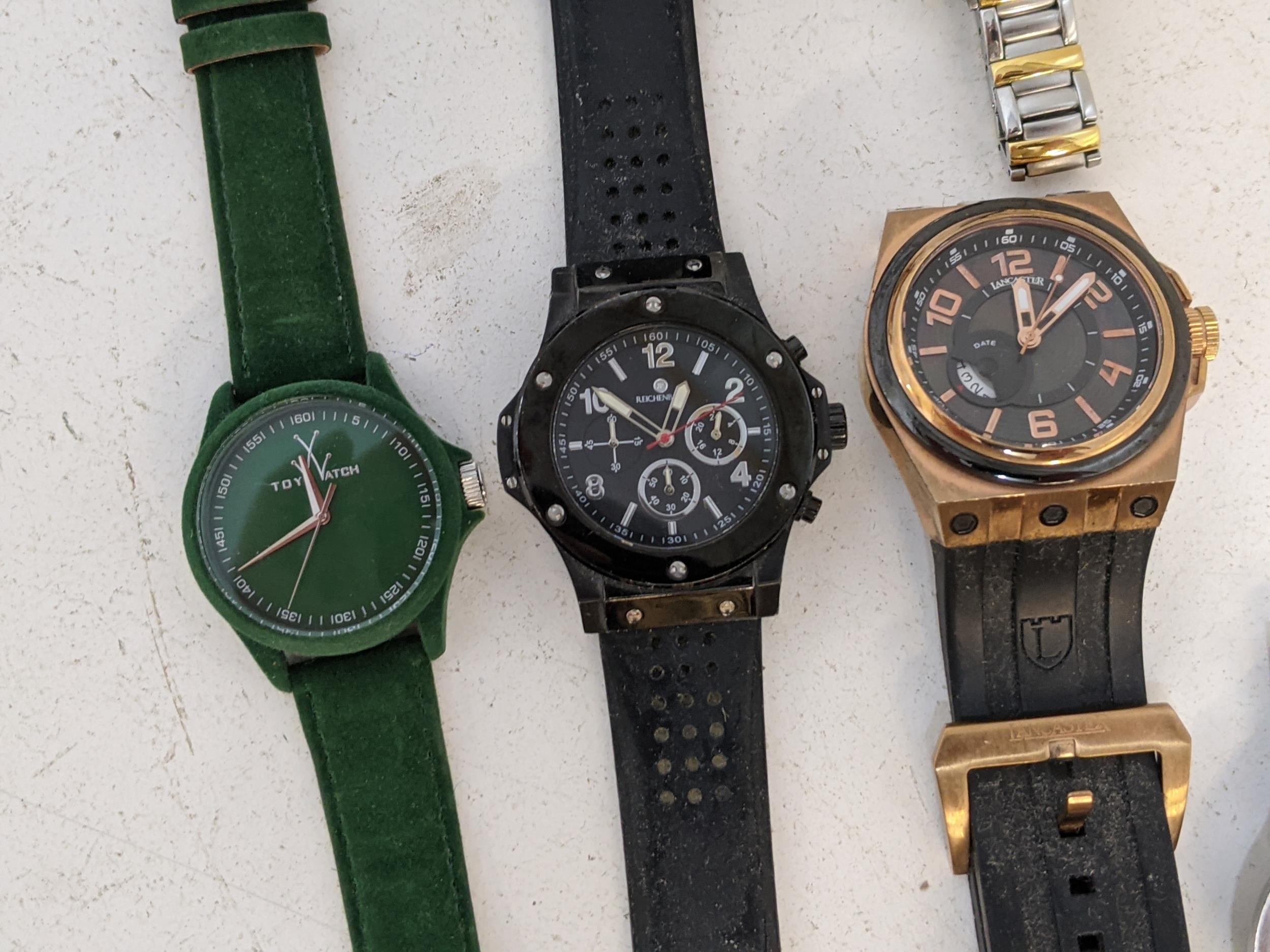 Five various fashion wrist watches, one ladies, three gents and one unisex Location: If there is - Image 2 of 6