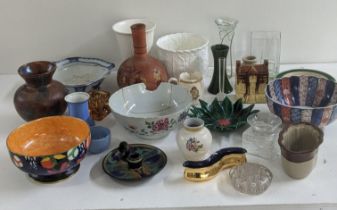 A mixed lot to include an 18th century Chinese famille rose bowl A/F, a 19th century Japanese