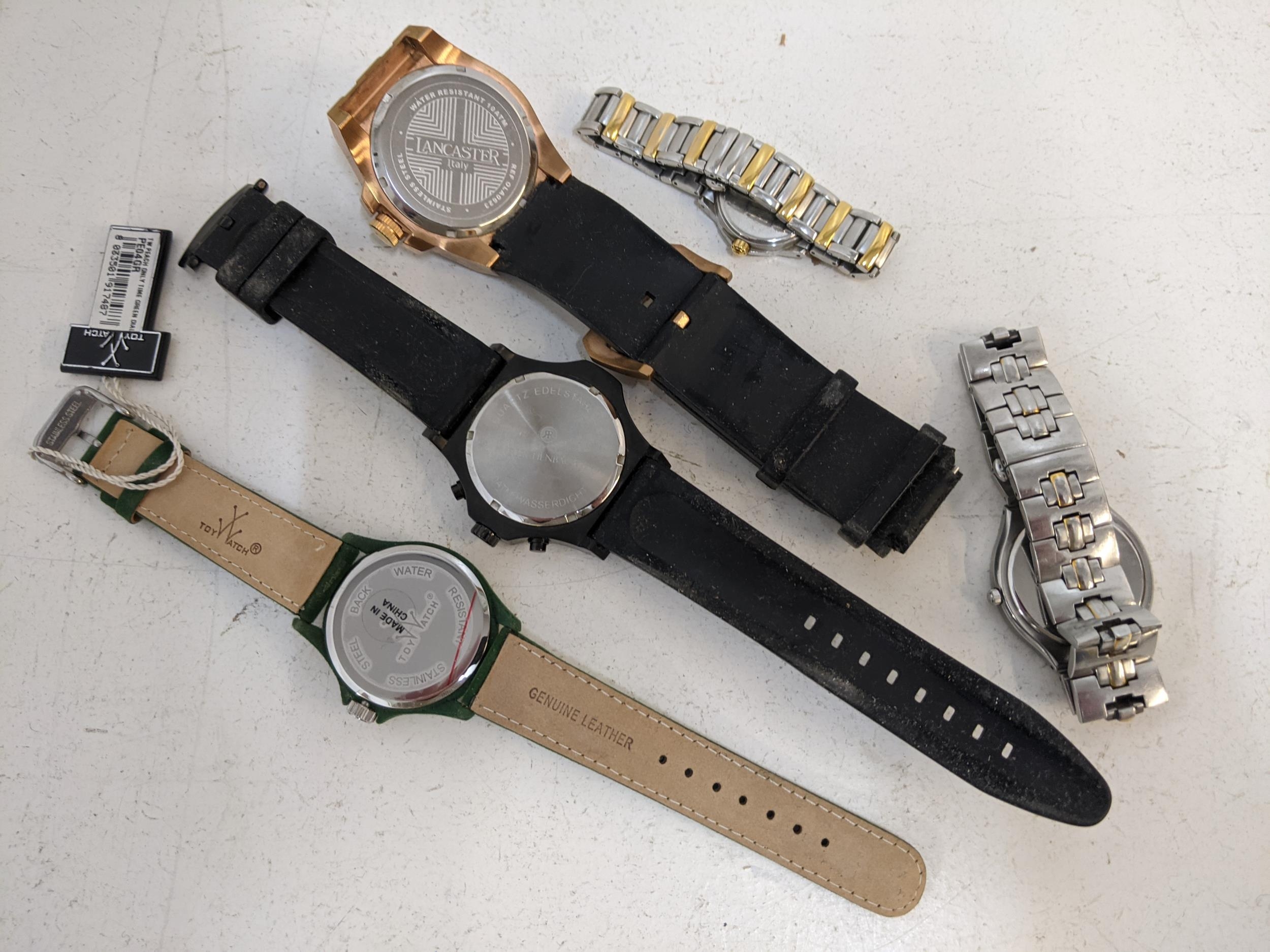 Five various fashion wrist watches, one ladies, three gents and one unisex Location: If there is - Image 5 of 6