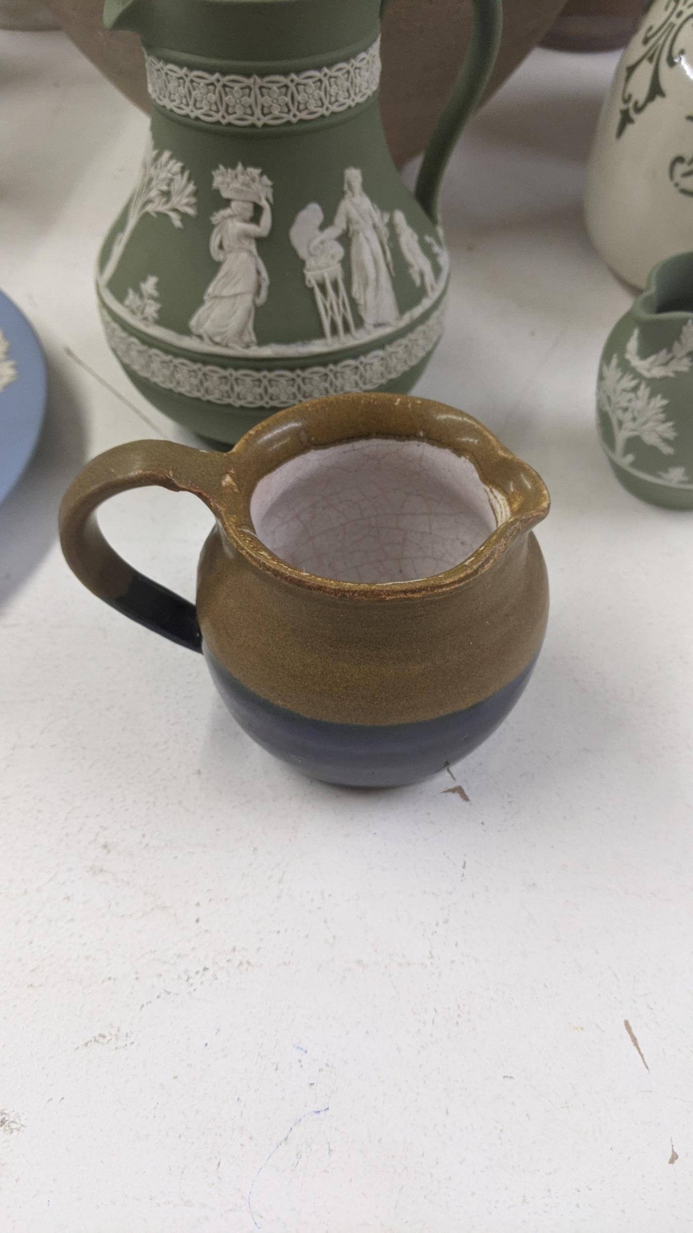 Mixed pottery items to include two Langley ware glazed jugs, a bowl and others together with - Image 9 of 9