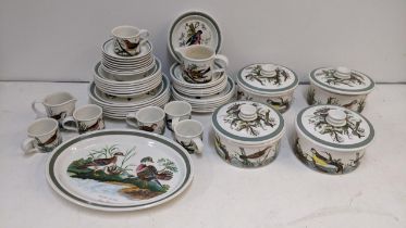 A Portmerion Birds of Britain pattern dinner and tea service Location: If there is no condition