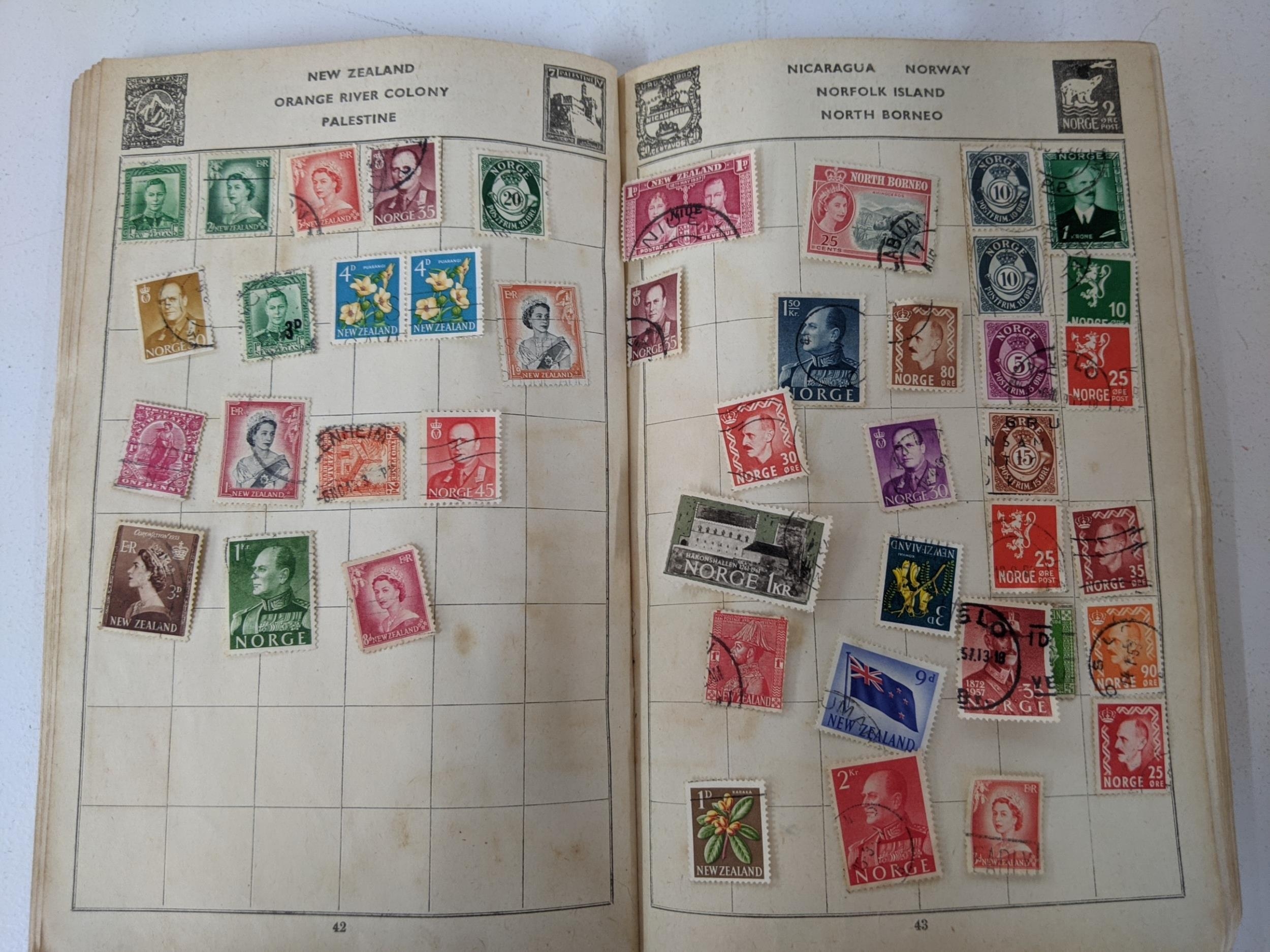 Five stamp albums to include some loose, to include examples from Czechoslovakia, Mongolia, India, - Image 6 of 8