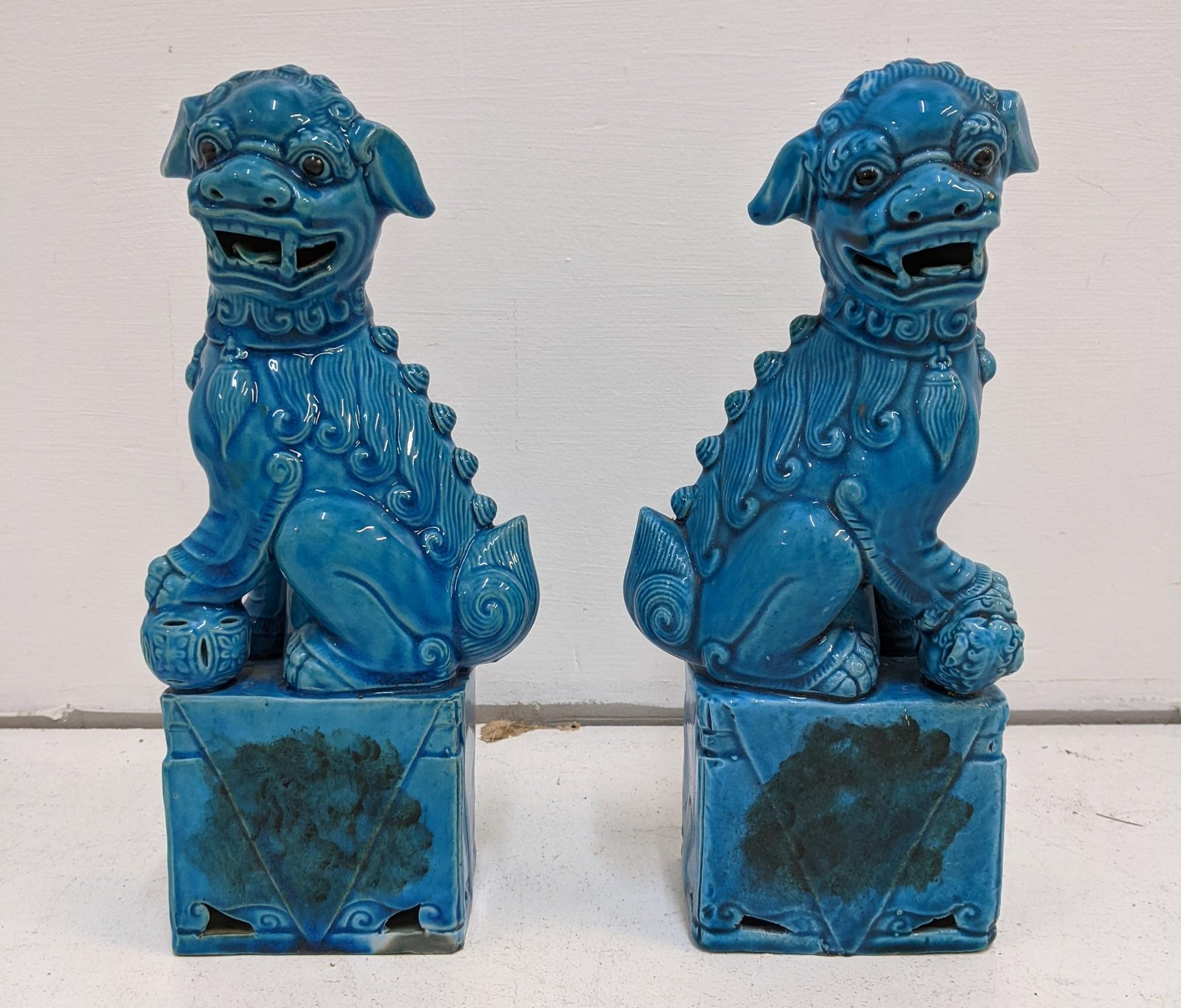 Ceramics to include a pair of Chinese turquoise glazed model dogs, a china shire horse, fossils - Image 4 of 4
