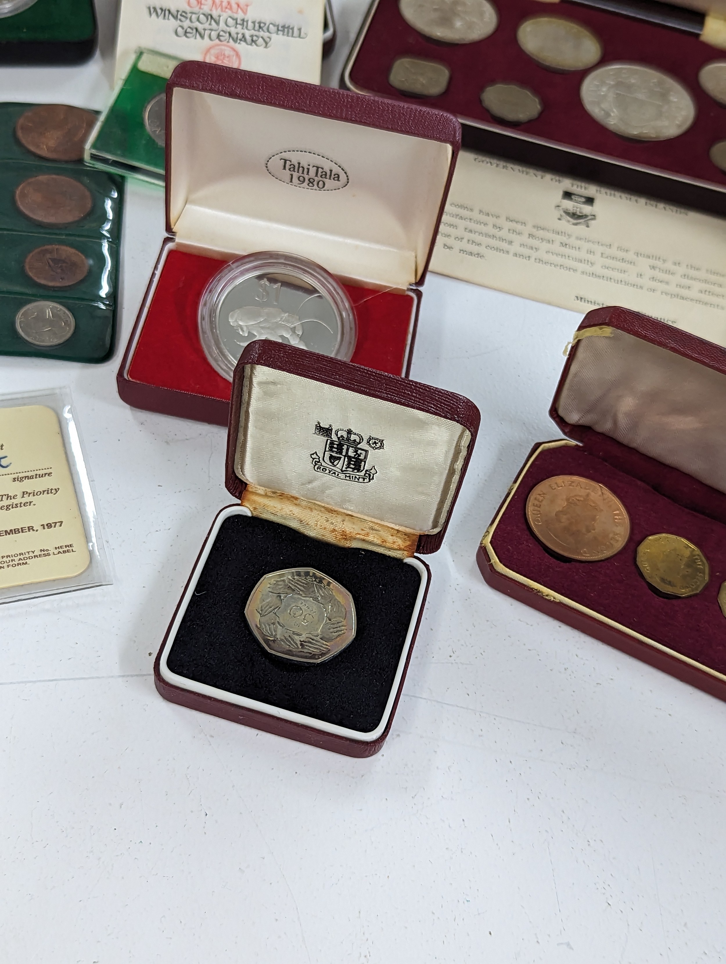 A collection of Proof and other coins and coin sets to include, a cased set of two Irish 1966 Silver - Image 4 of 9