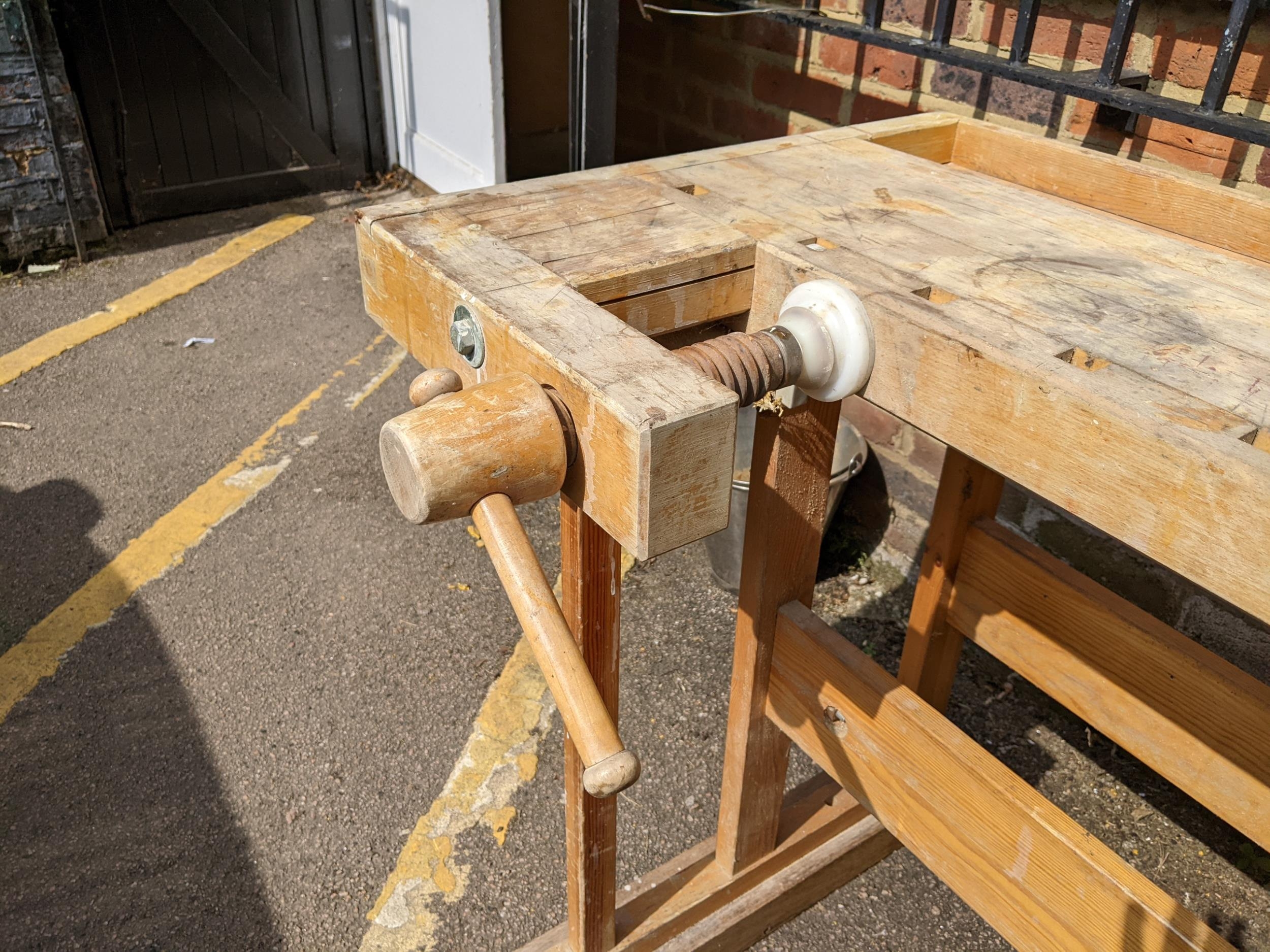 A 20th century Sjoberg workbench measuring 159cm wide x 47cm deep and 86cm high Location If there is - Image 3 of 4