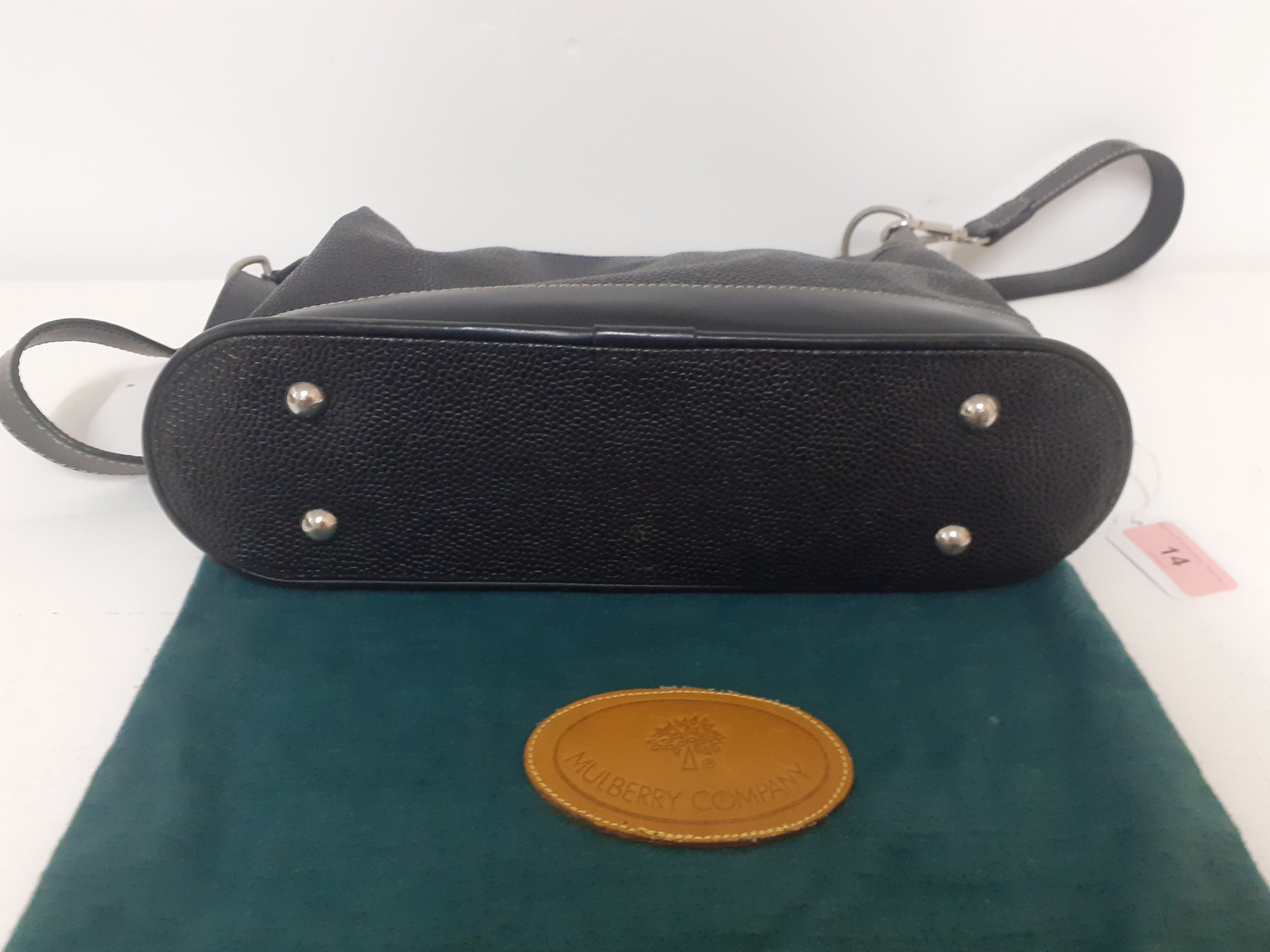 Mulberry-A black scotch-grain 'Roseberry' shoulder bag with black smooth leather base, detachable - Image 7 of 7