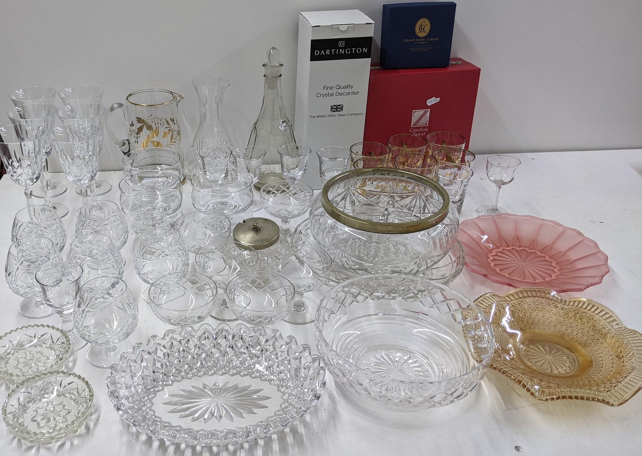 Mixed glassware to include a boxed Dartington crystal decanter and others Location: If there is no