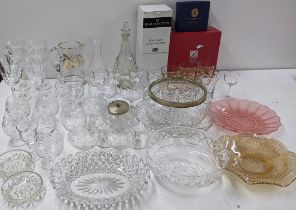 Mixed glassware to include a boxed Dartington crystal decanter and others Location: If there is no