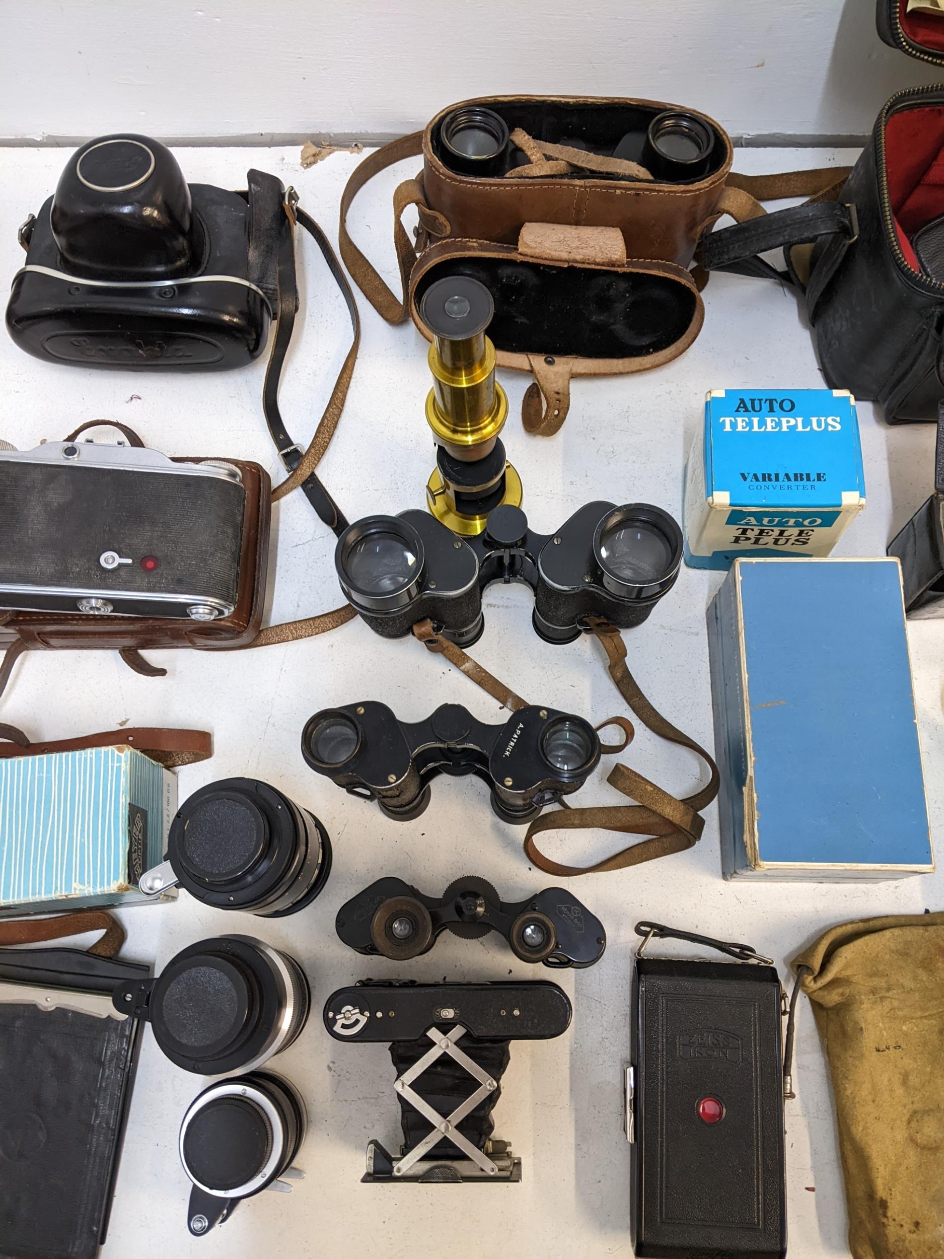 Binoculars and photographic related equipment to include an Eastman Kodak camera, Grodenstock - Image 3 of 4