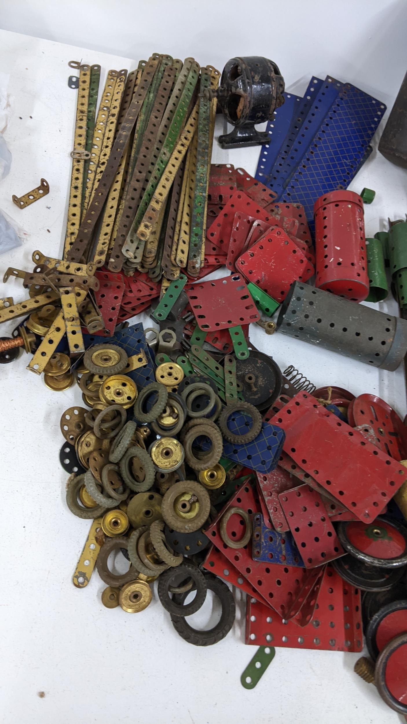A large collection of loose Meccano to include parts for outfit No5 with instructions Location: If - Image 3 of 5