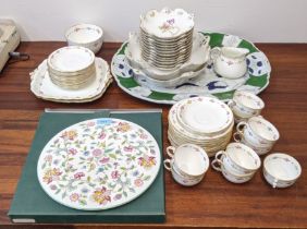 A mixed lot of porcelain to include Royal Crown Derby part tea set, Moliere Bavaria bowls, boxed