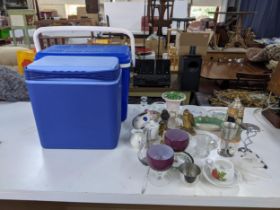 A mixed lot to include two cool boxes and freezing blocks, a bear Stien, decorative glassware and
