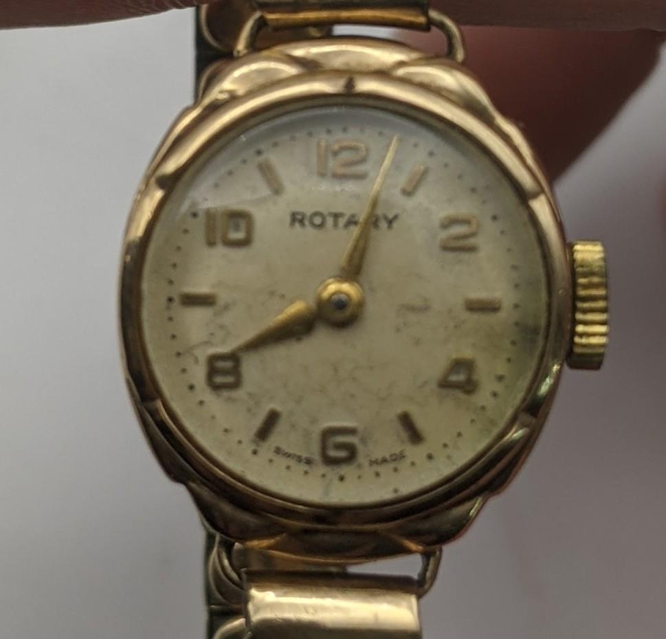 Two ladies wristwatches to include a 9ct gold Rotary watch on later expanding strap and one other - Image 3 of 4