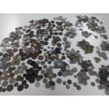 Mixed World Coins - A large collection of early - late 20th Century coinage from around the world to